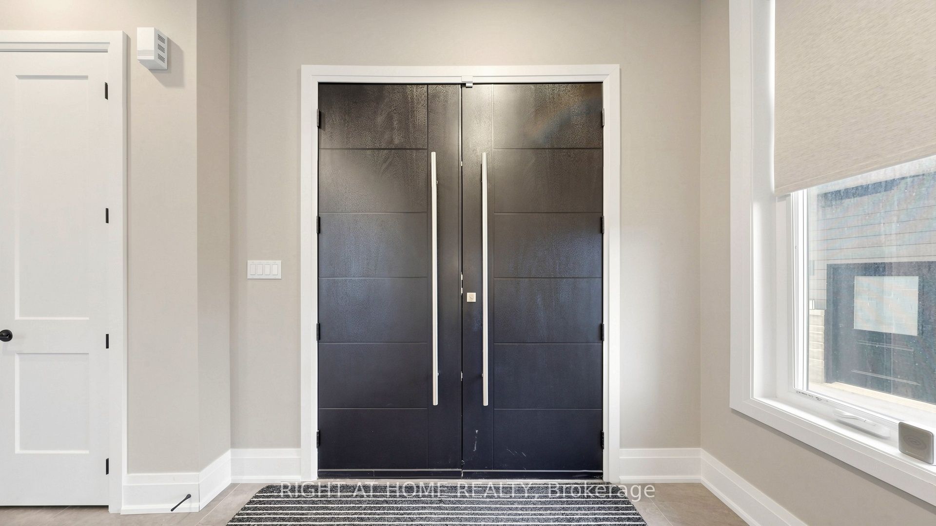 14 Dixon Court Property Photo 4