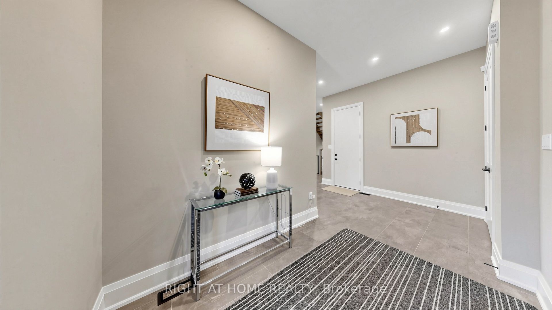 14 Dixon Court Property Photo 5