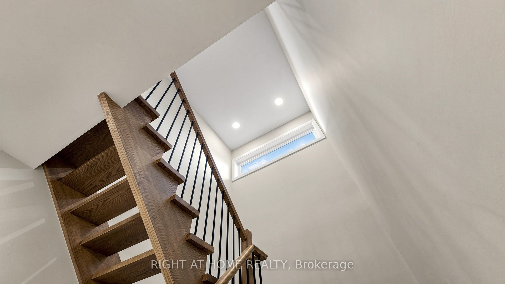 14 Dixon Court Property Photo 15