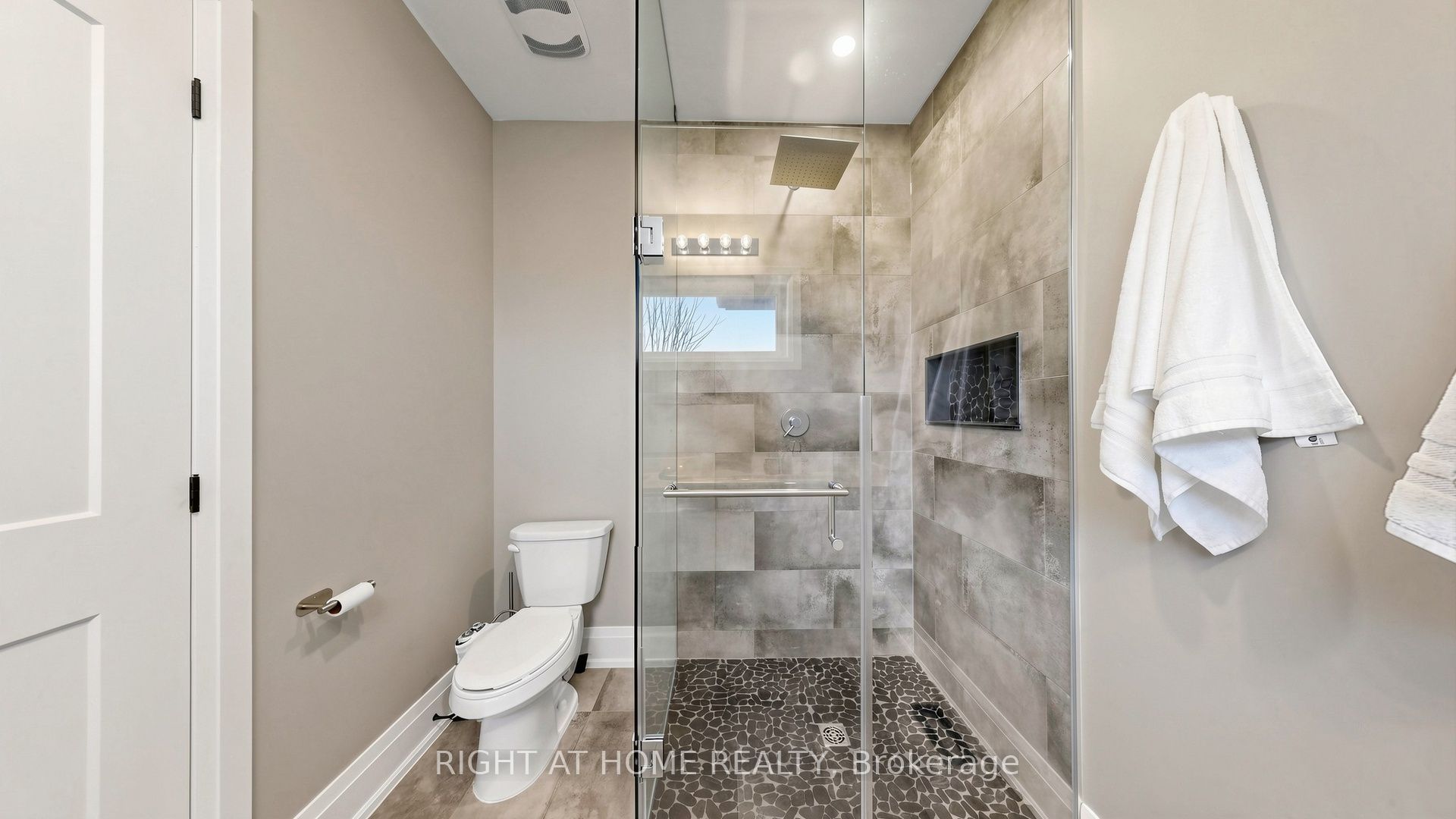 14 Dixon Court Property Photo 21