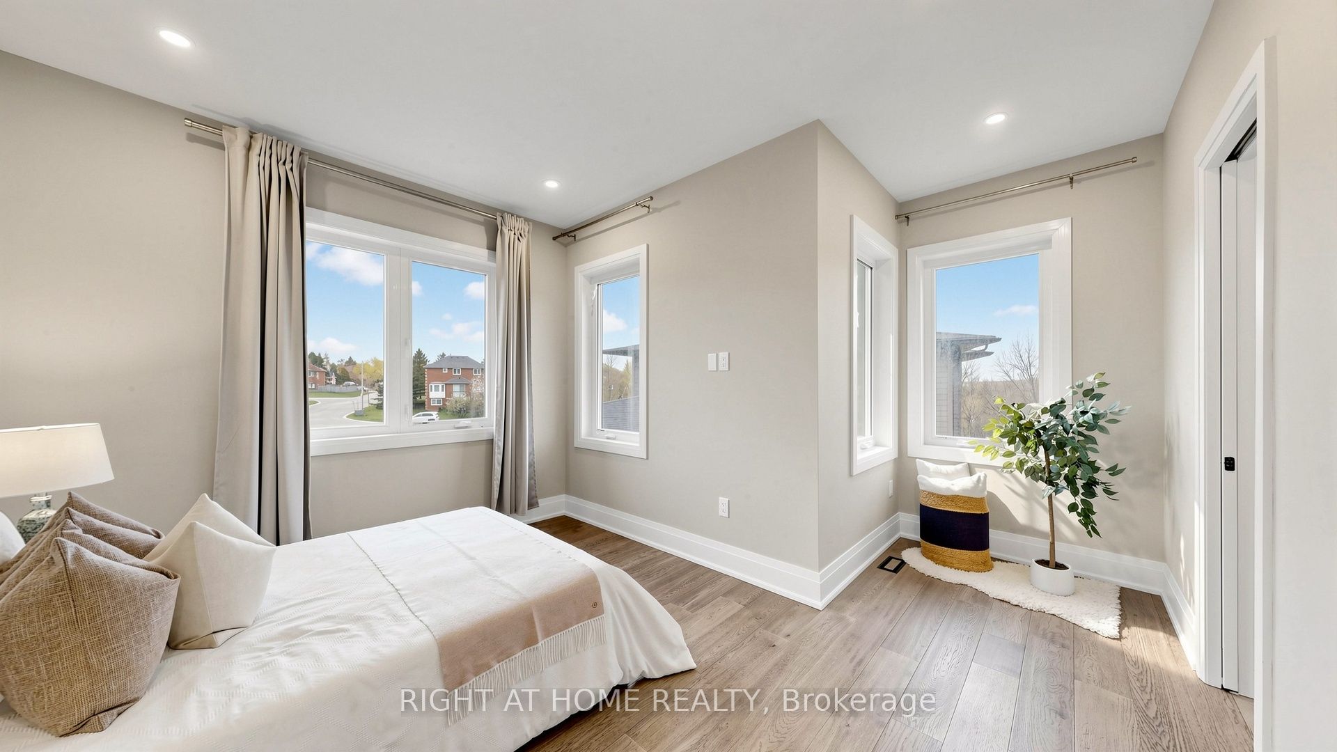 14 Dixon Court Property Photo 25