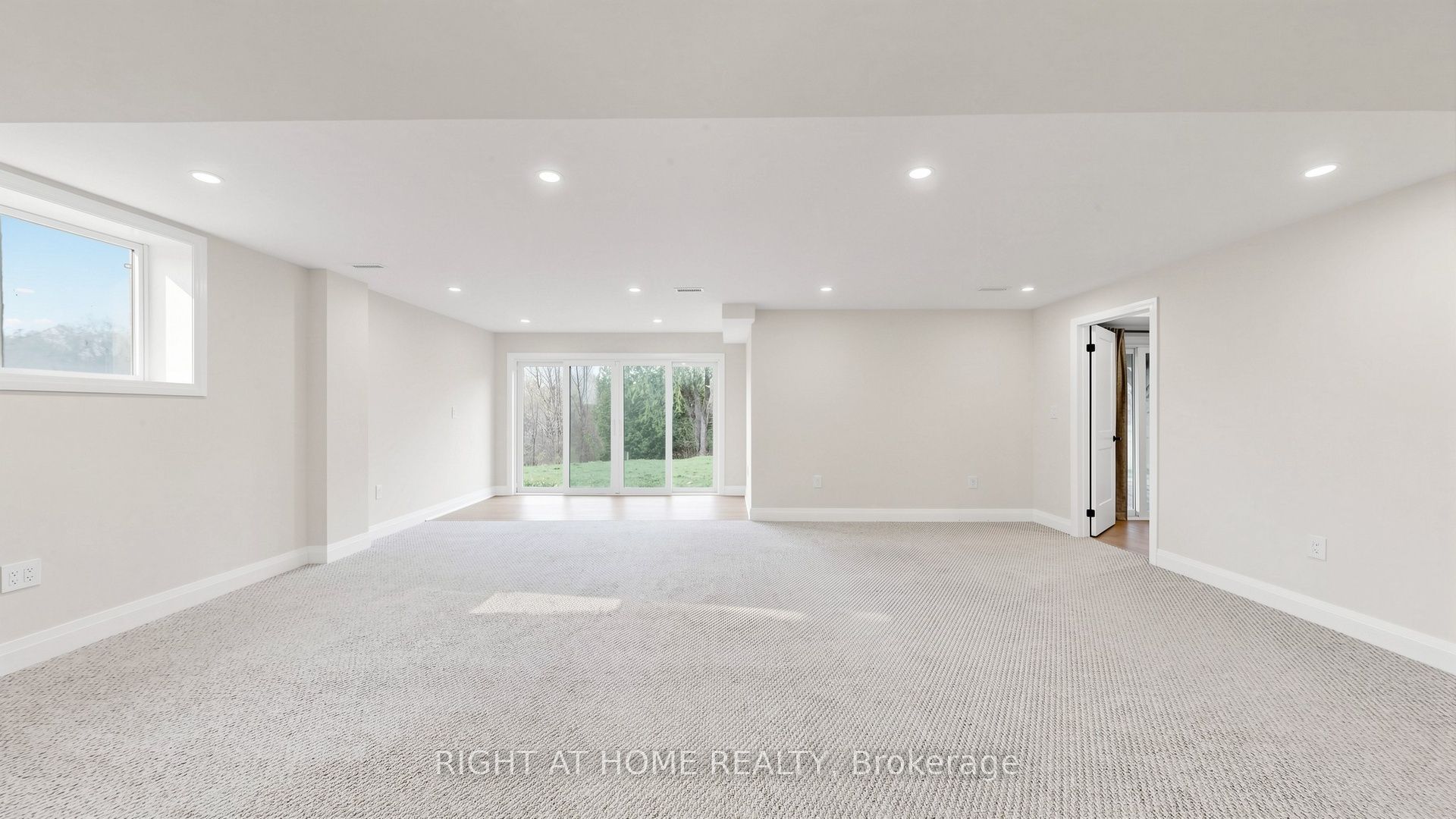 14 Dixon Court Property Photo 35