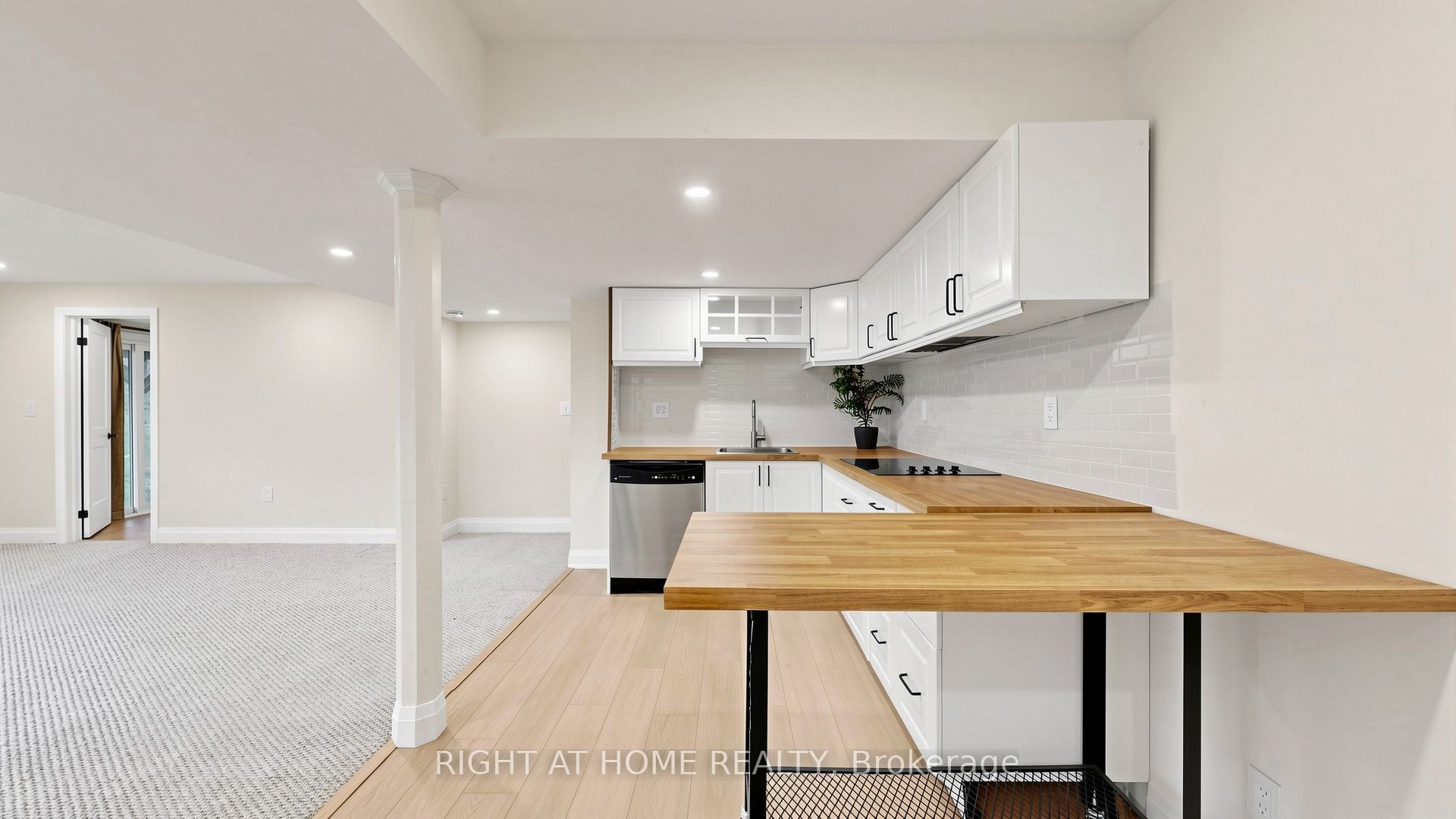 14 Dixon Court Property Photo 37
