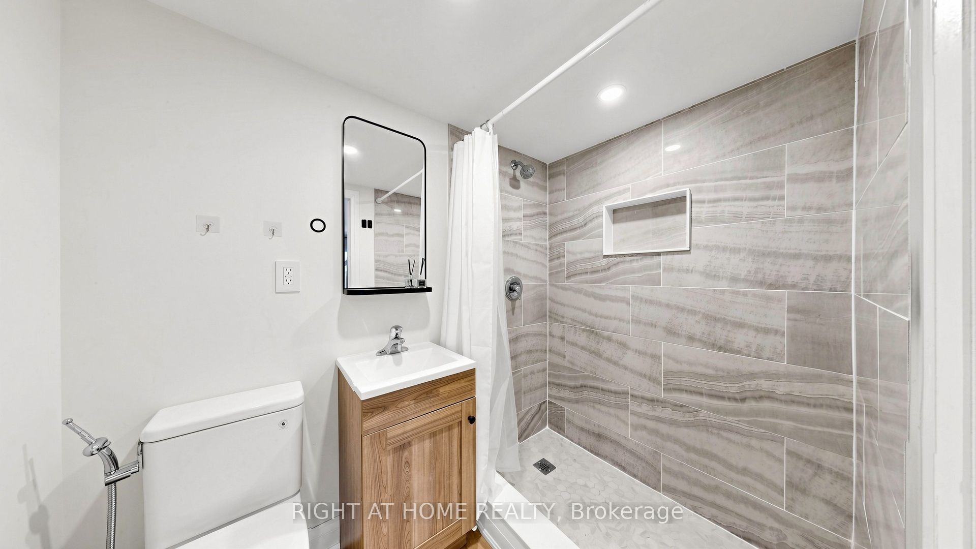 14 Dixon Court Property Photo 39
