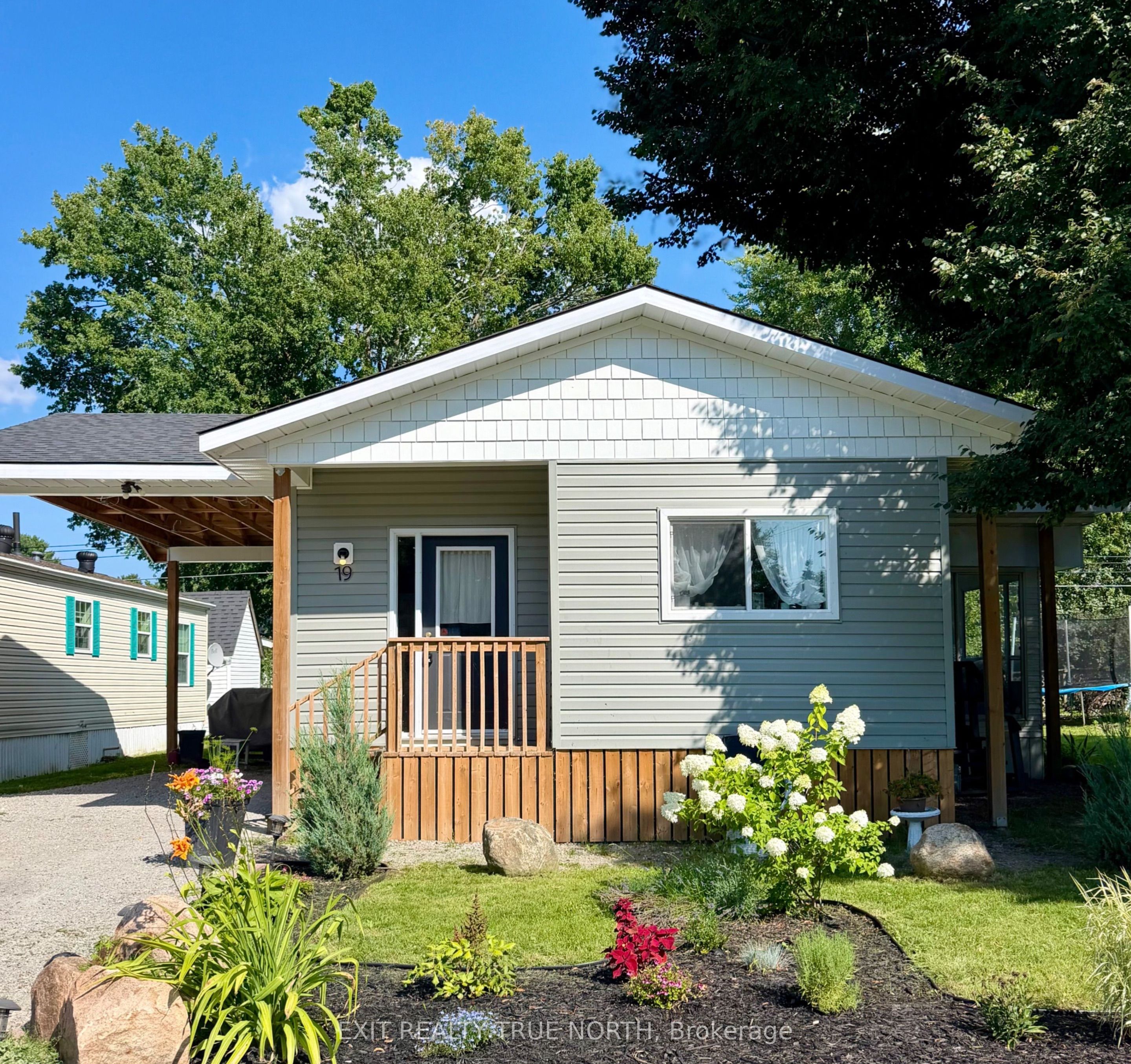 19 Vics Road Property Photo 1