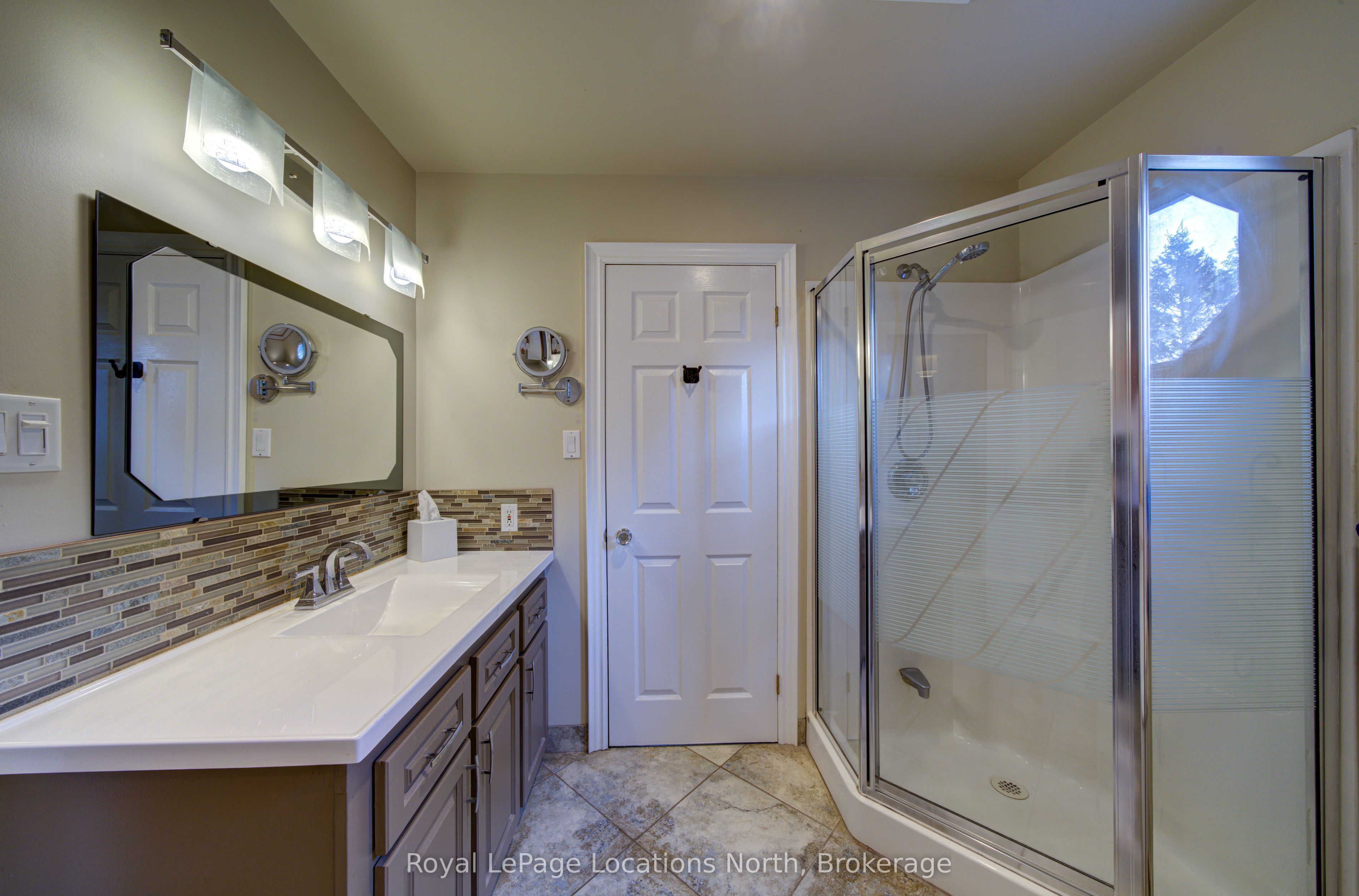 2225 Tiny Beaches Road S Property Photo 28