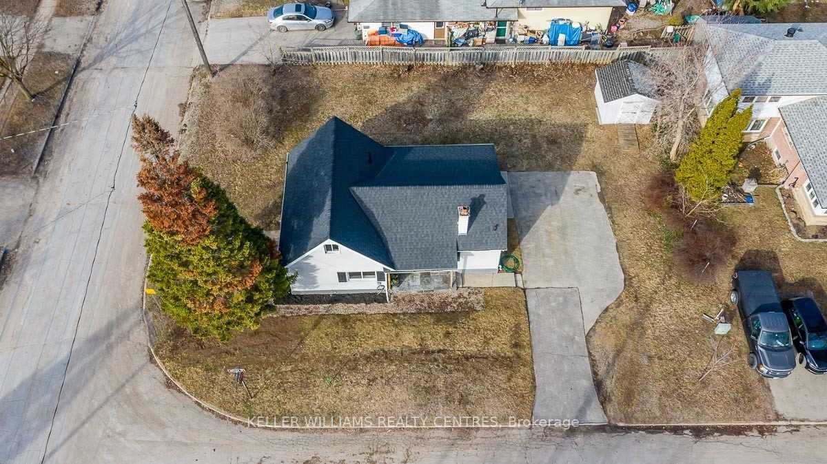 46 Campbell Avenue 2 Property Photo 3