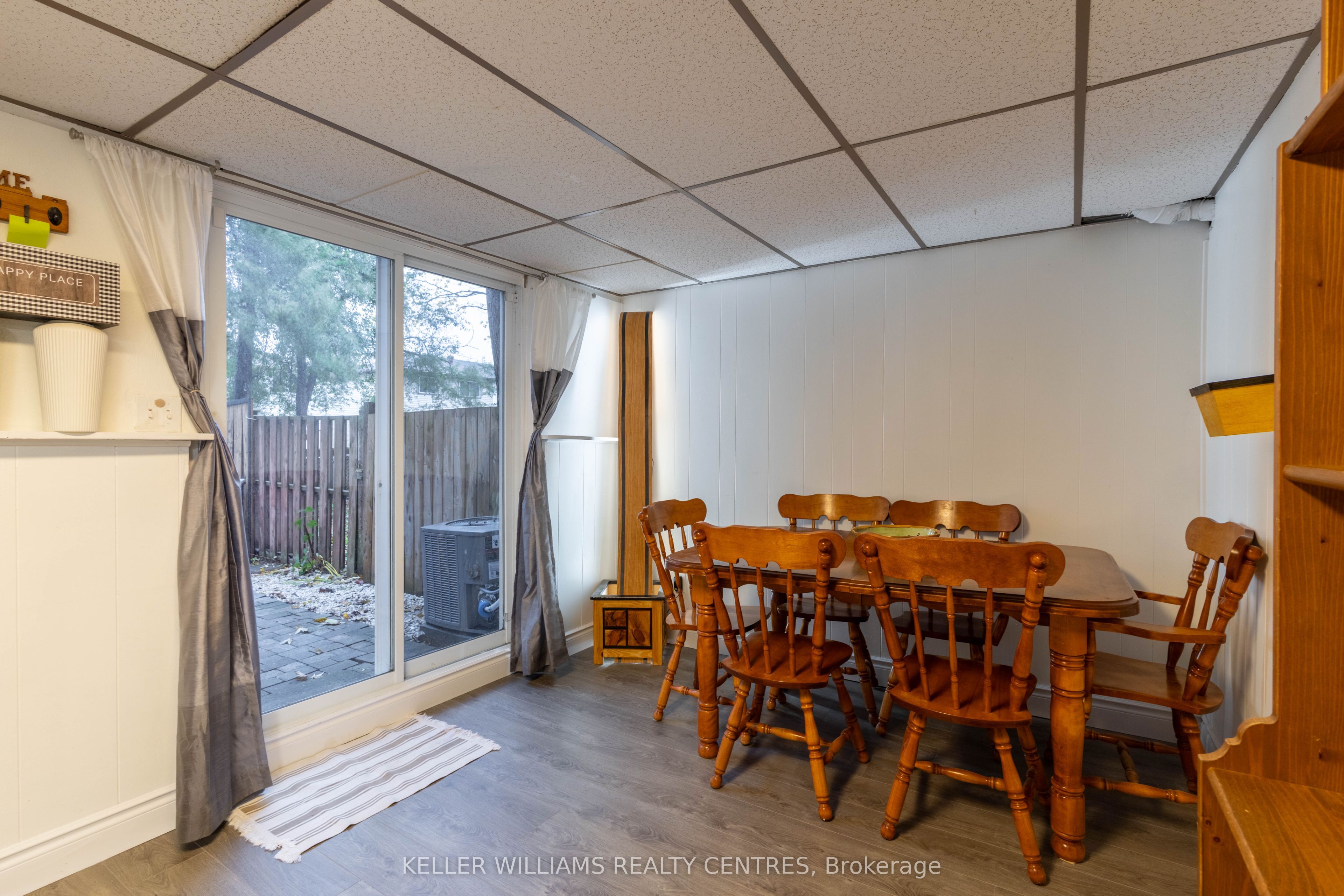 66 Chaucer Crescent Property Photo 20