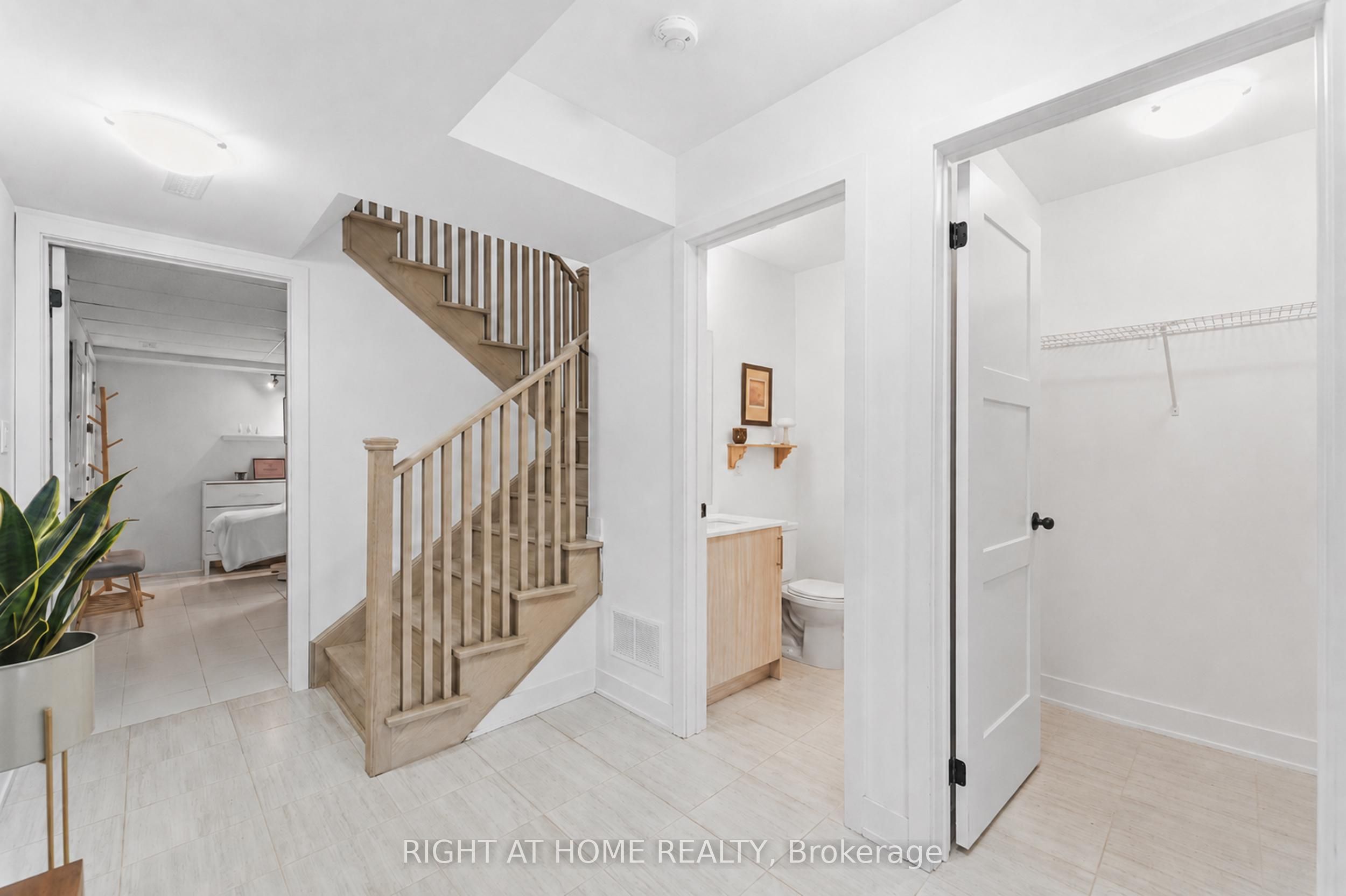 50 Hay Lane Property Photo 5