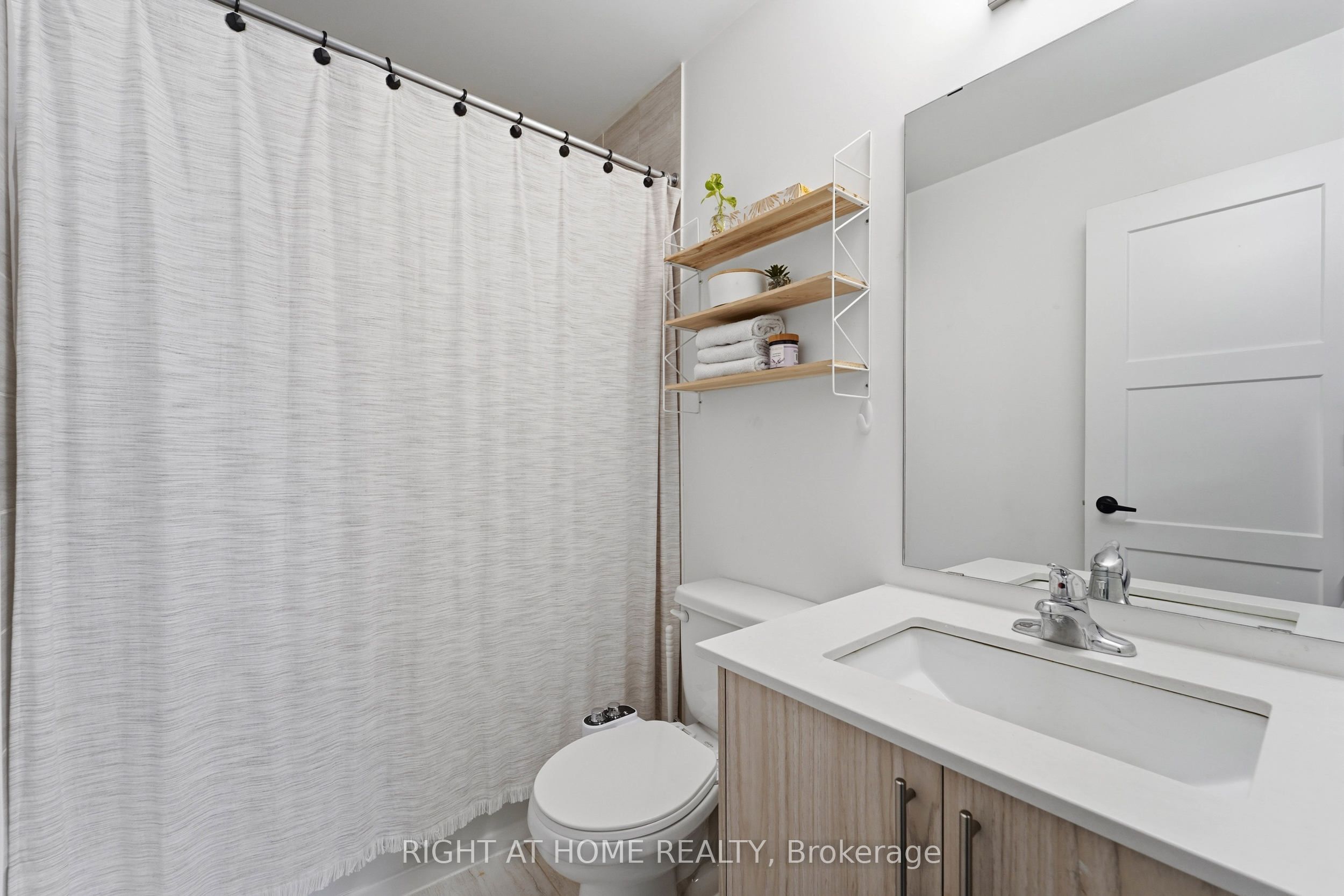 50 Hay Lane Property Photo 21