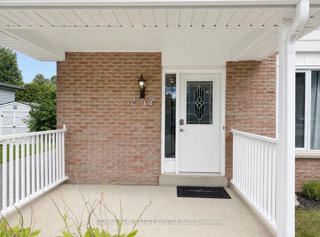 247 Eric Street Property Photo 2