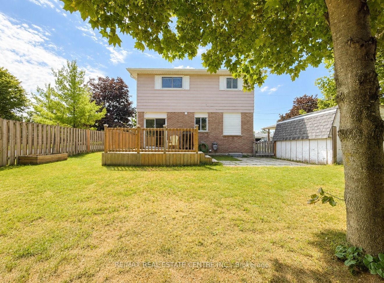 247 Eric Street Property Photo 38