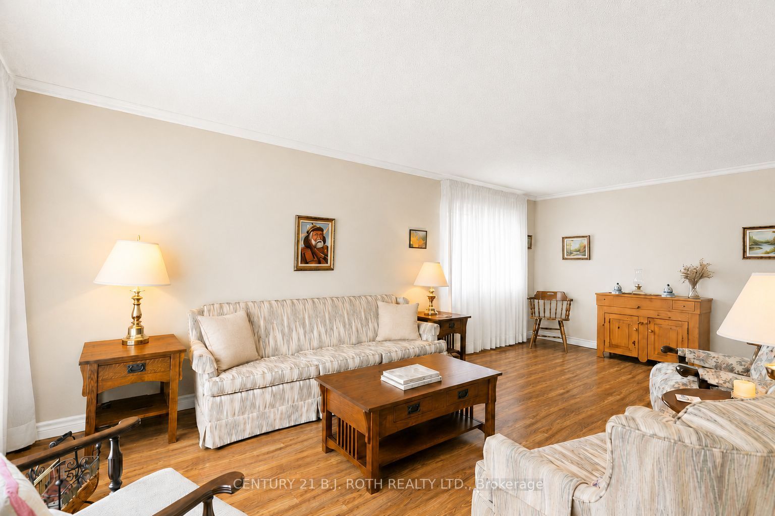 19 Maple Crescent Property Photo 7