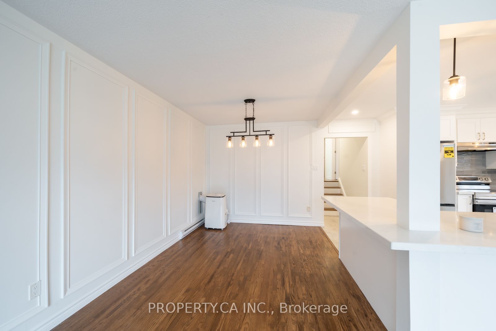24 Thorncrest Road Property Photo 8