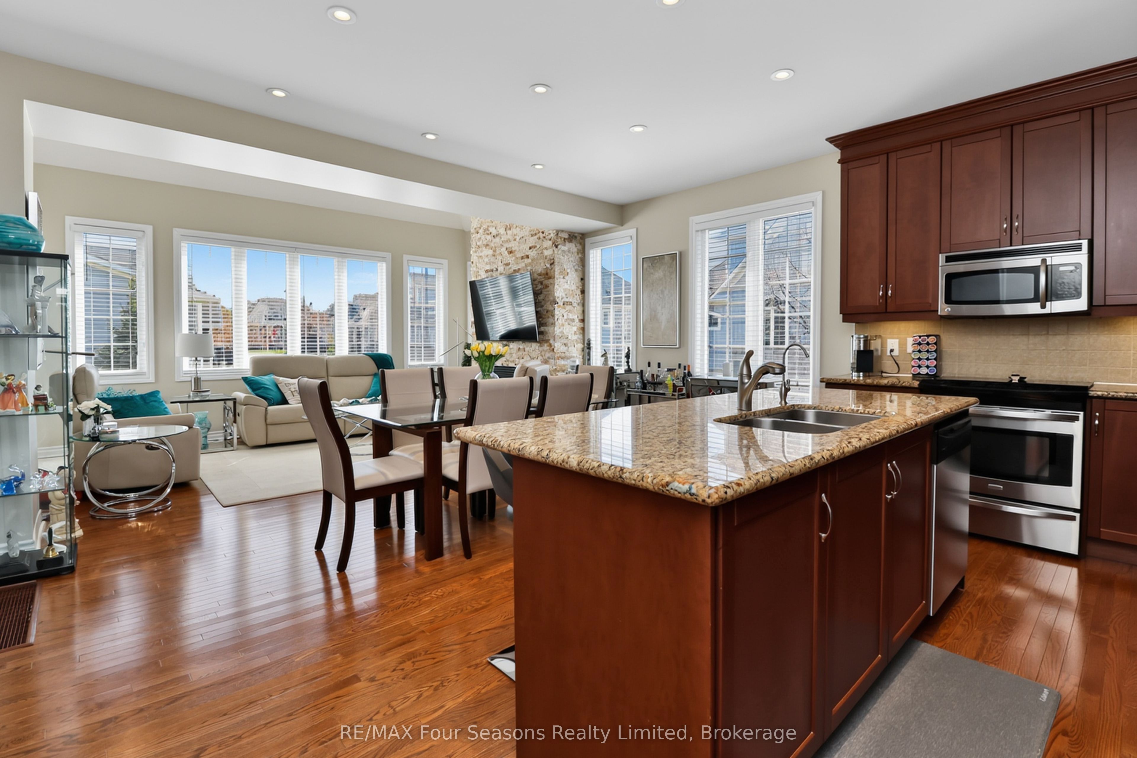 64 Waterview Road Property Photo 5