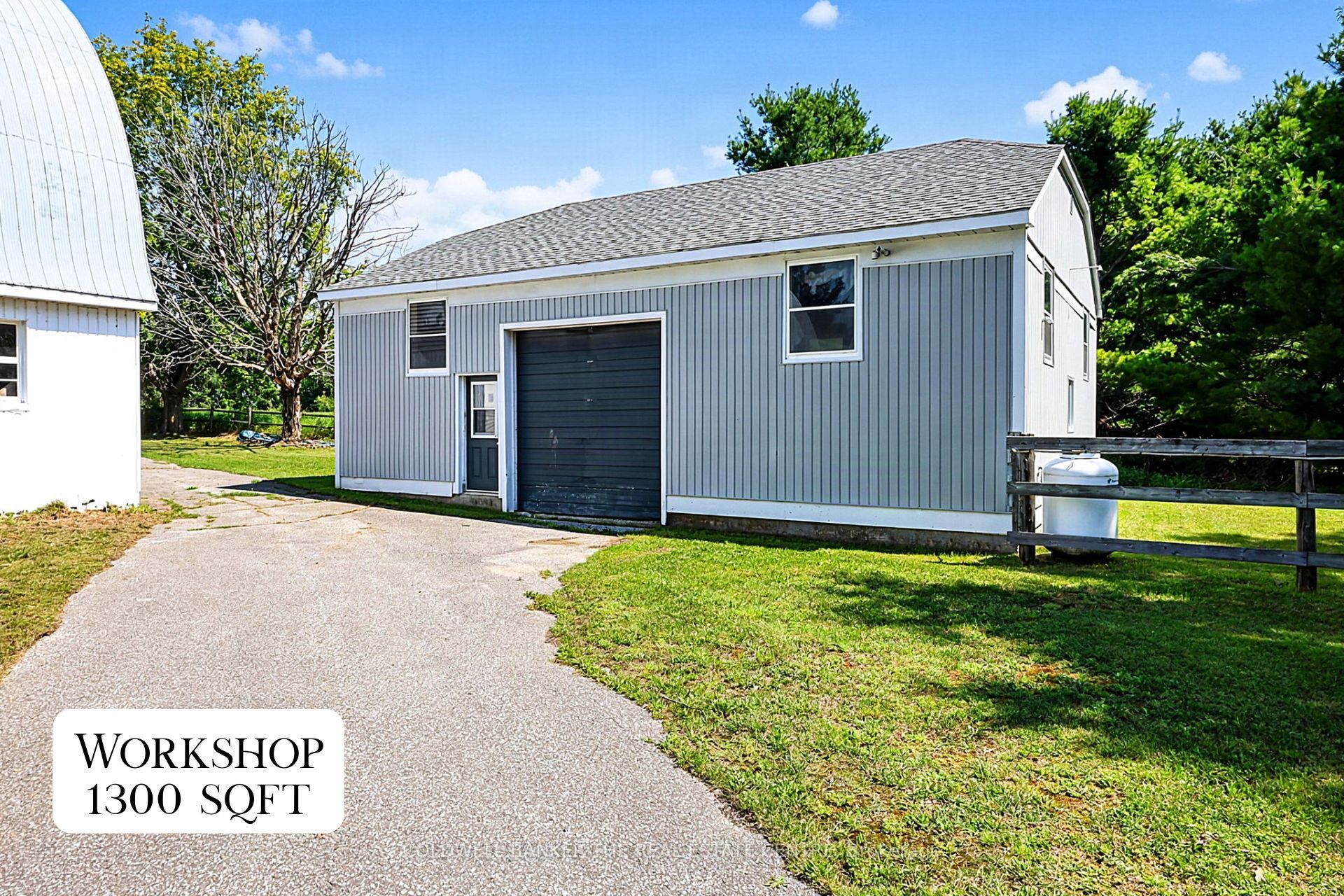S13704340 Property Photo 11