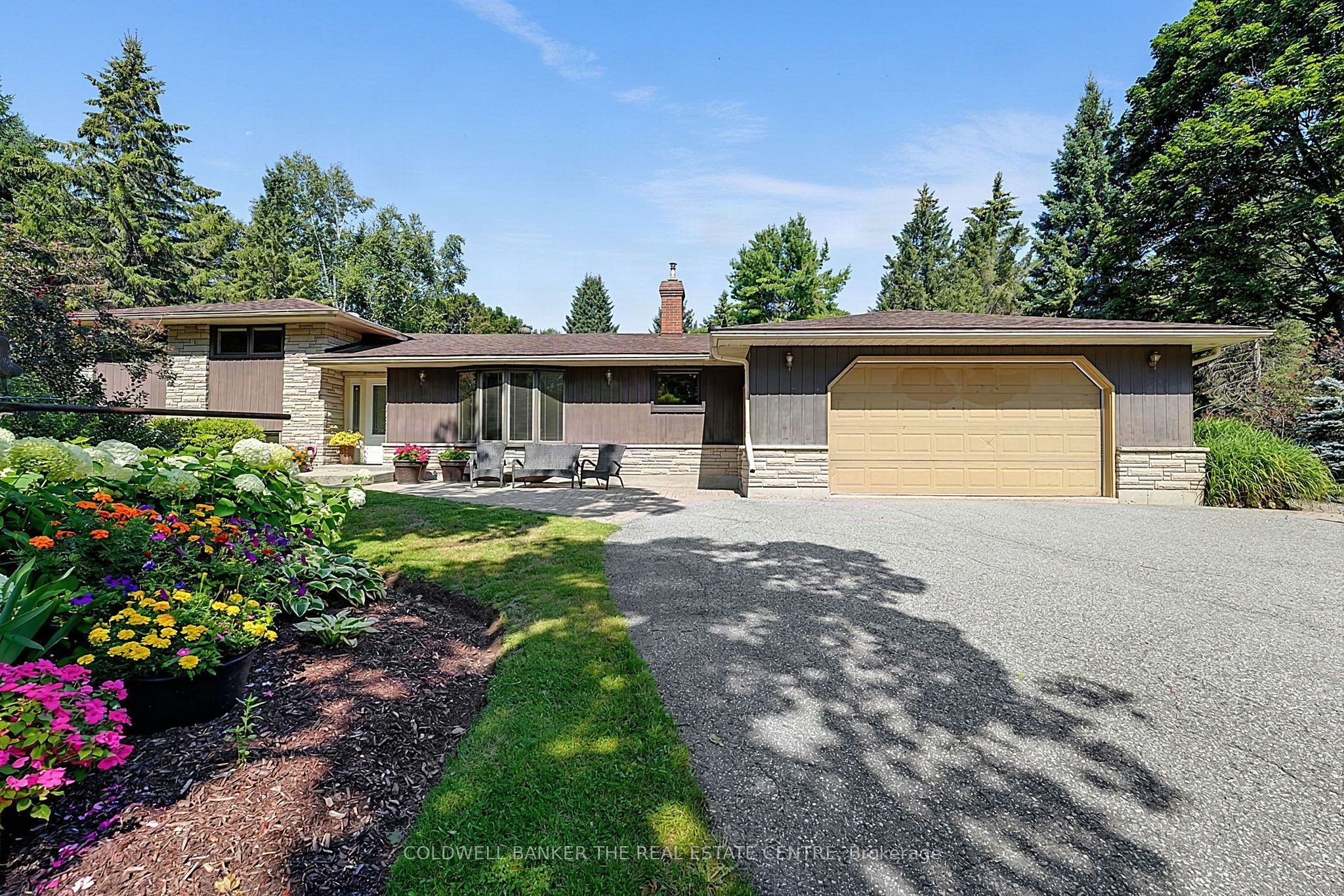 S13704386 Property Photo 16