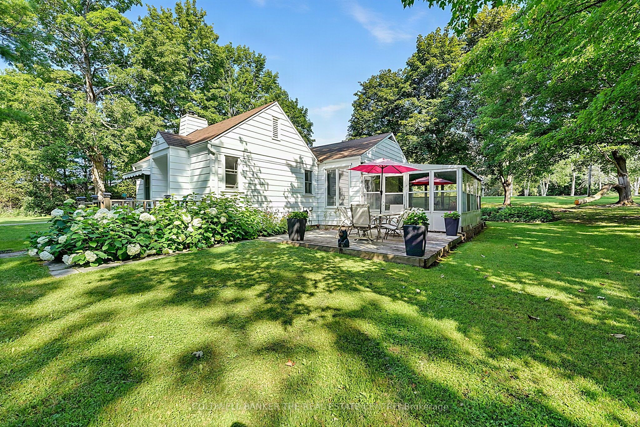 S13704386 Property Photo 20