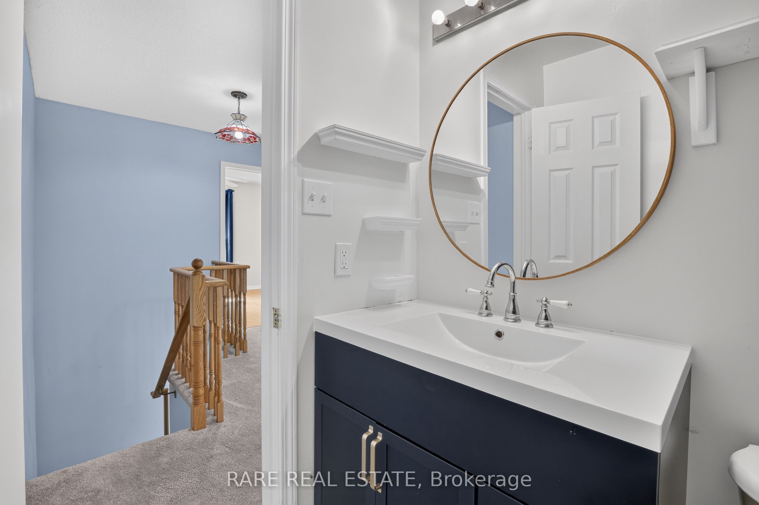 102 Hawthorne Crescent Property Photo 18