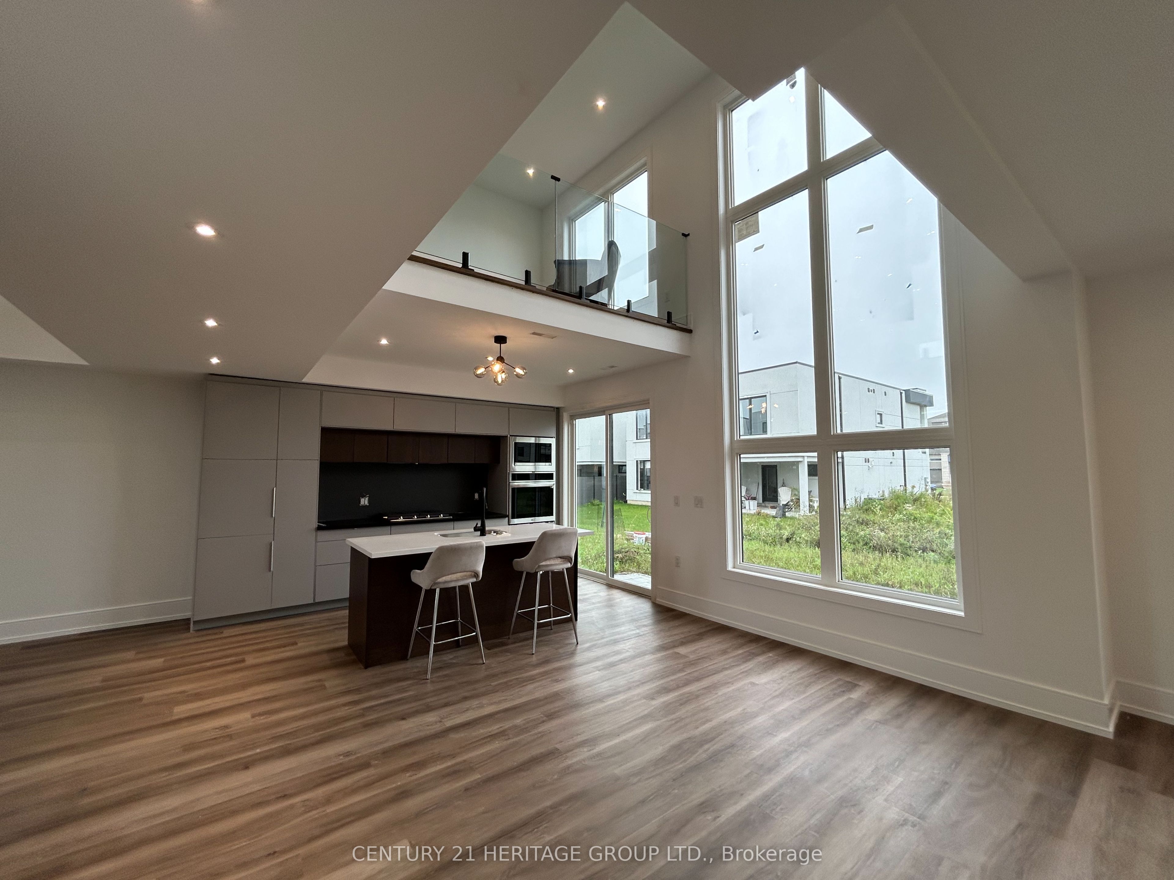 3714 Quayside Drive Property Photo 8