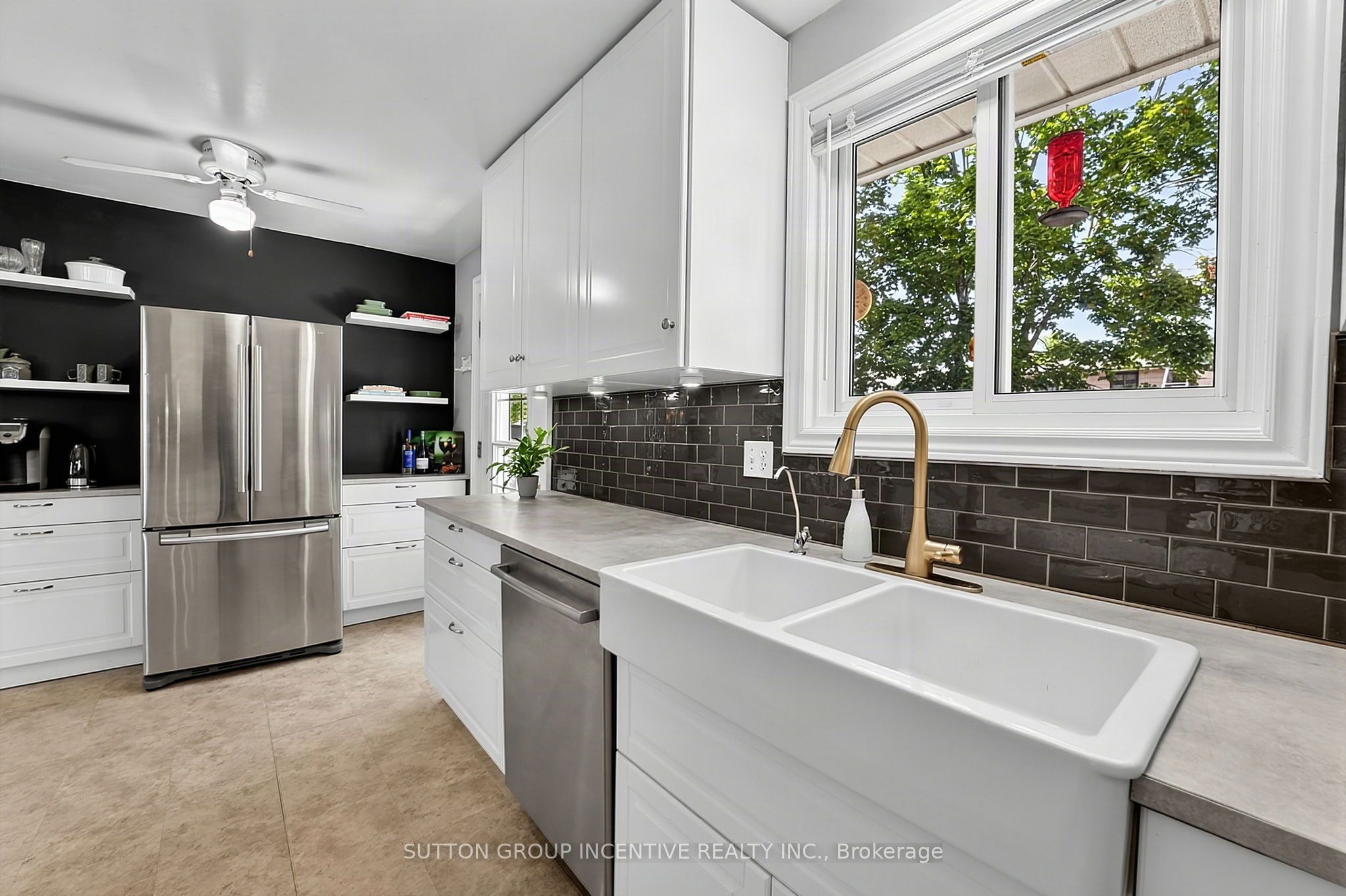 35 Jills Court Property Photo 22