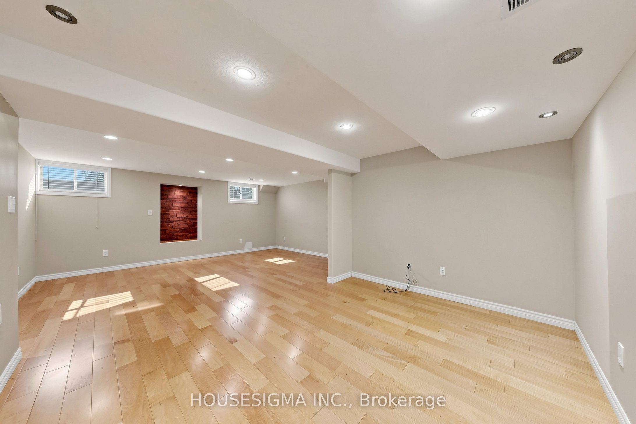 35 Auburn Court Property Photo 40