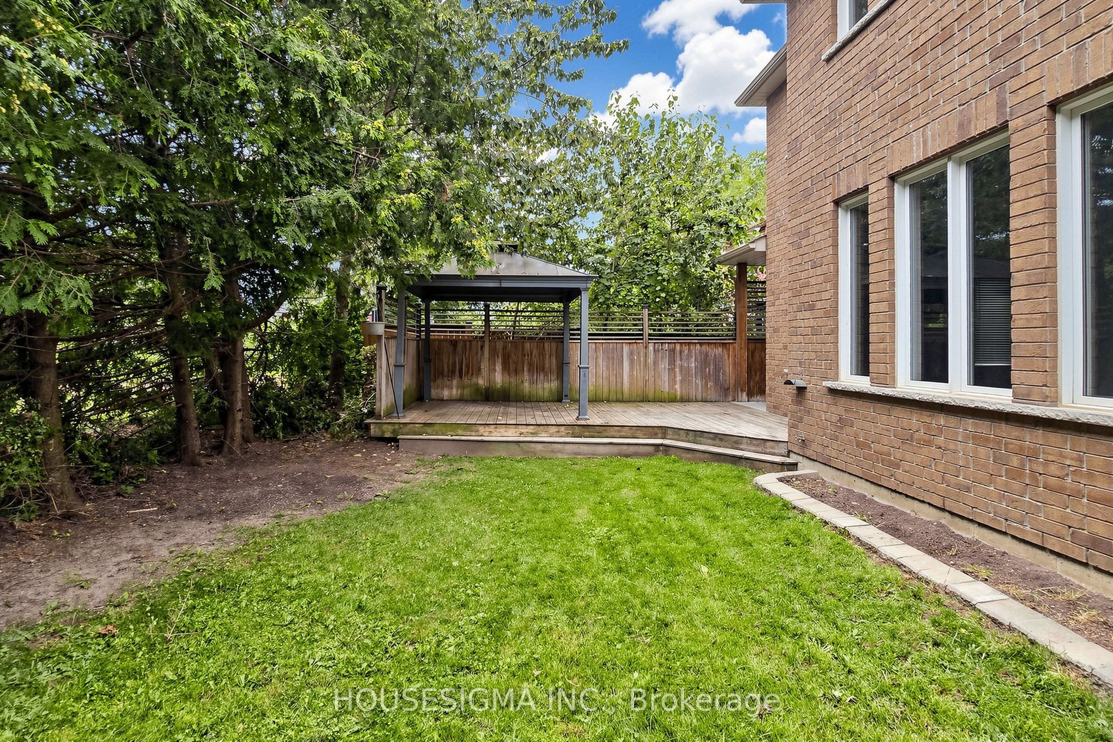 35 Auburn Court Property Photo 48
