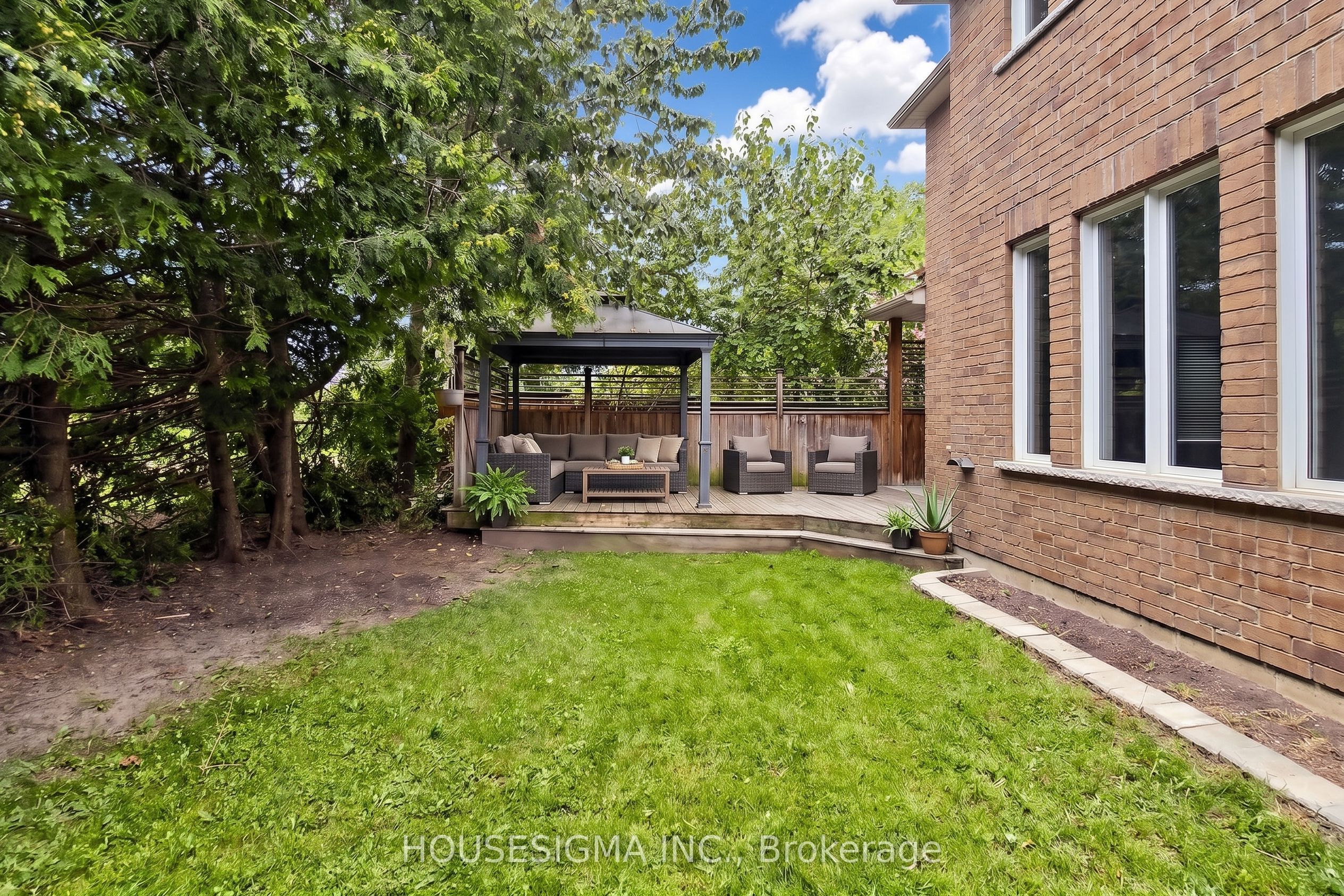 35 Auburn Court Property Photo 49