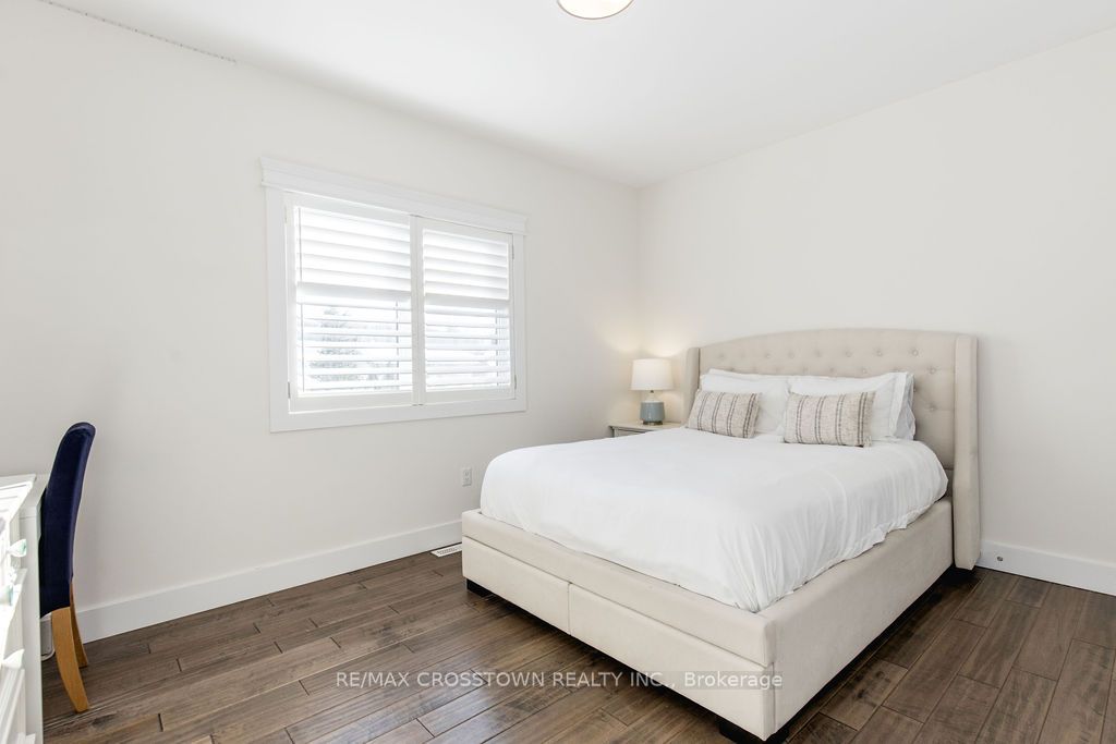 25 Mennill Drive Property Photo 26