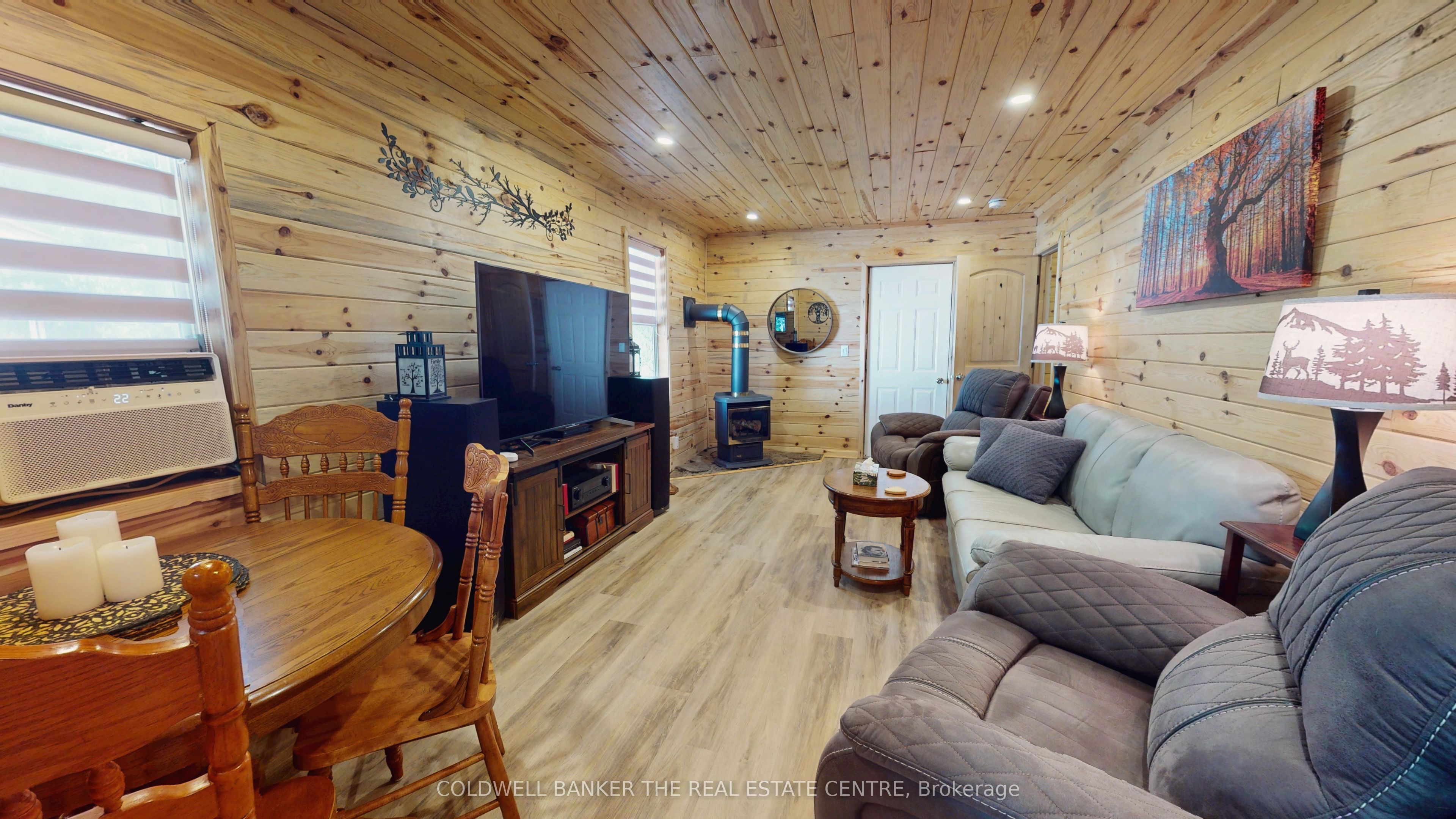 5594 Upper Big Chute Road Property Photo 10