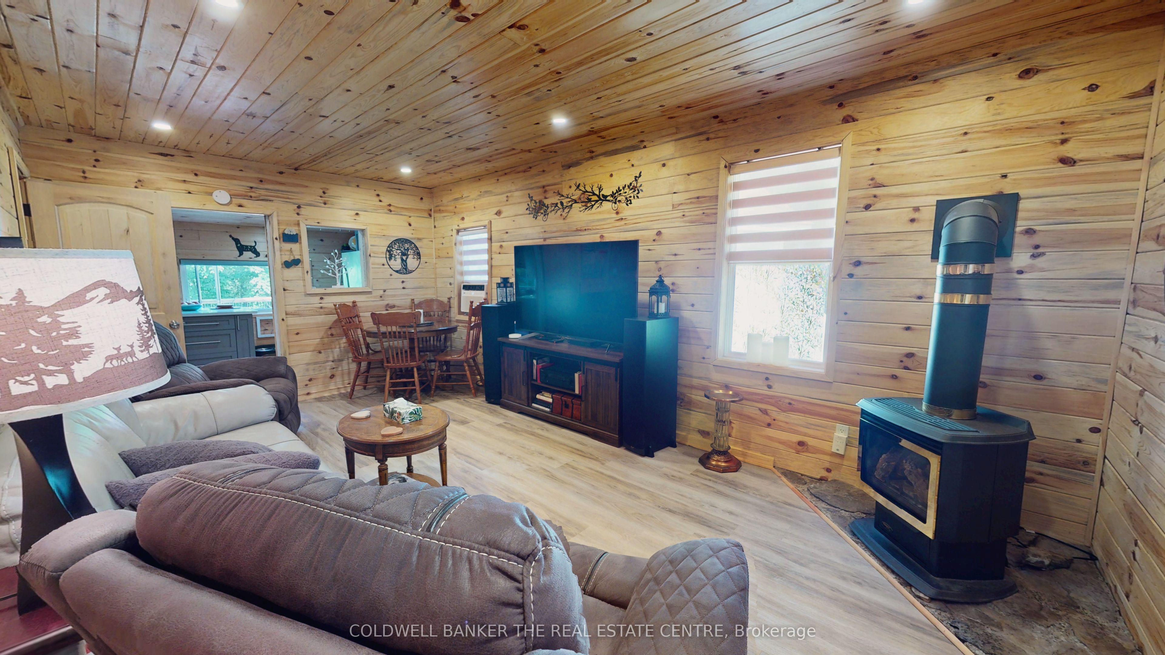 5594 Upper Big Chute Road Property Photo 12