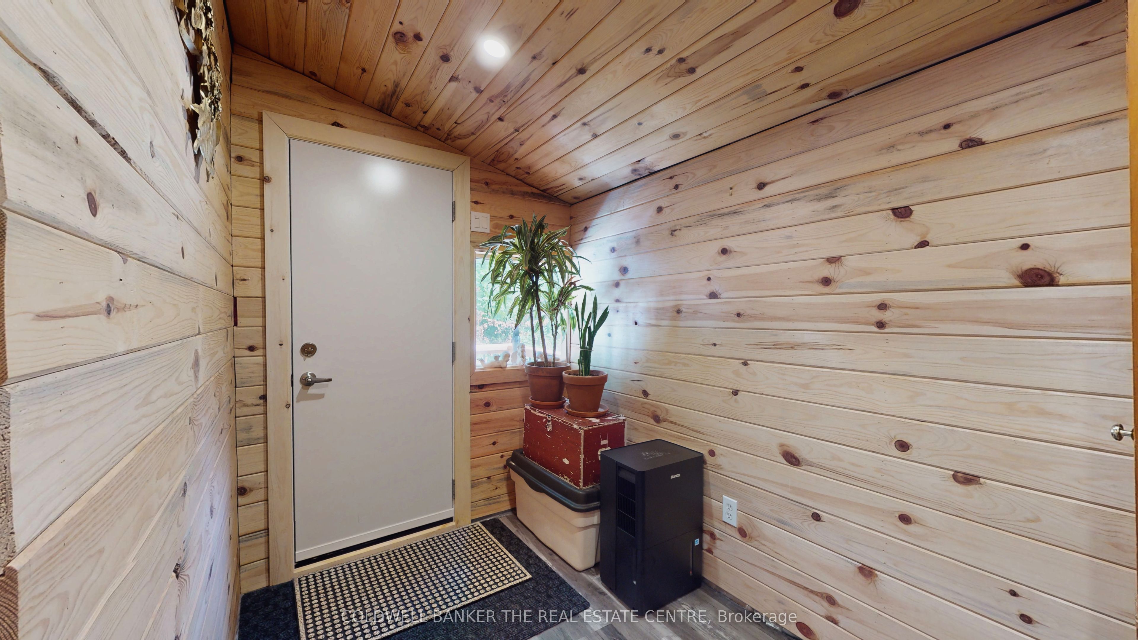 5594 Upper Big Chute Road Property Photo 22