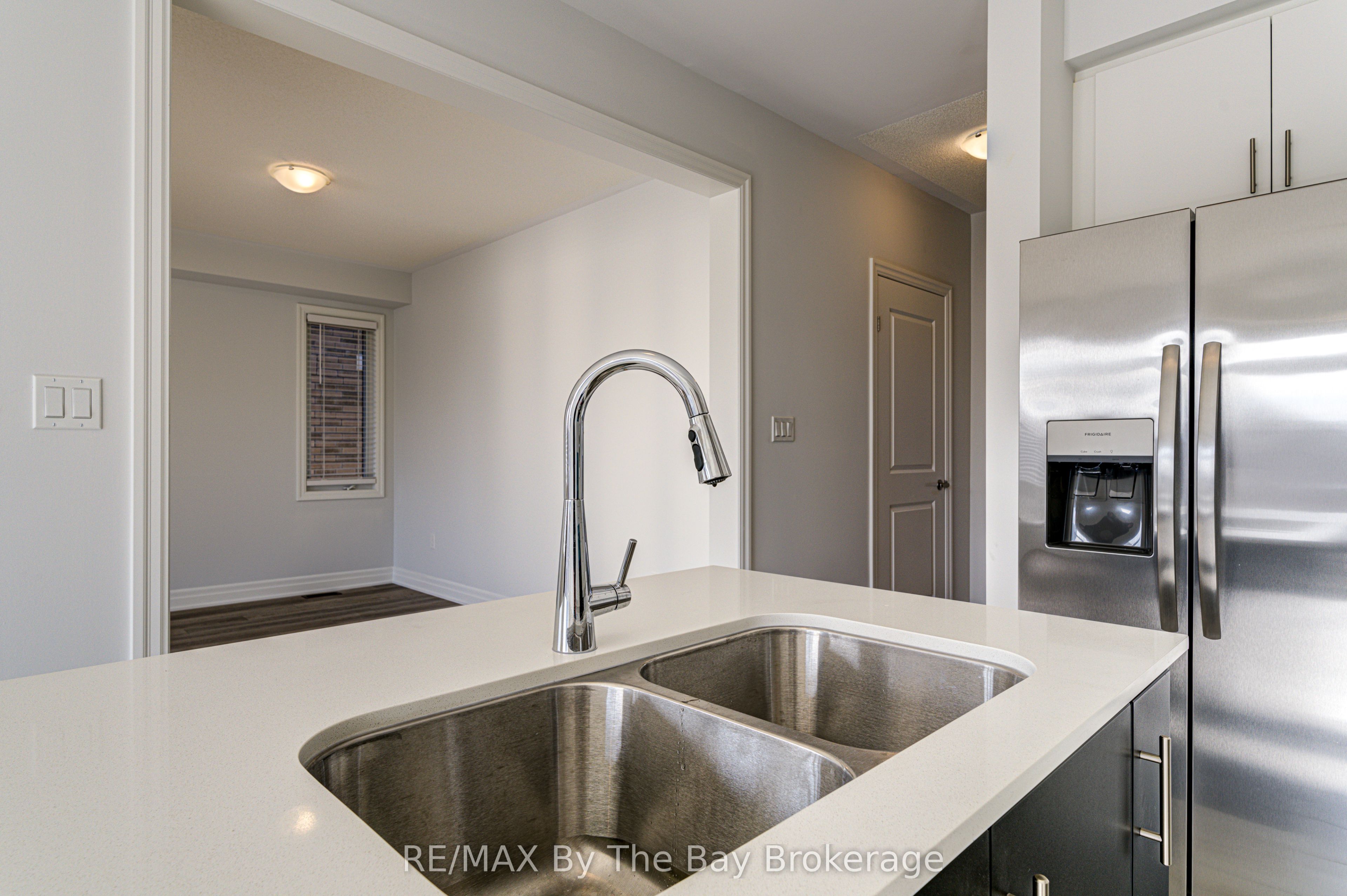 17 Rosanne Circle Property Photo 12