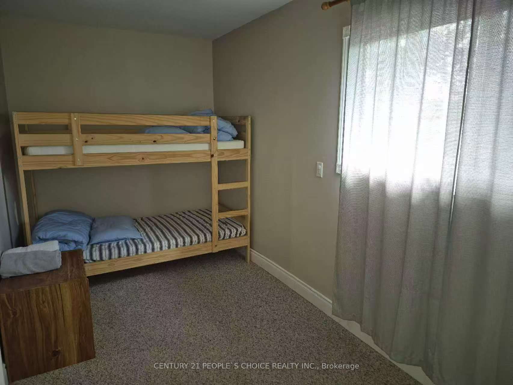 7696 South River Road Property Photo 16