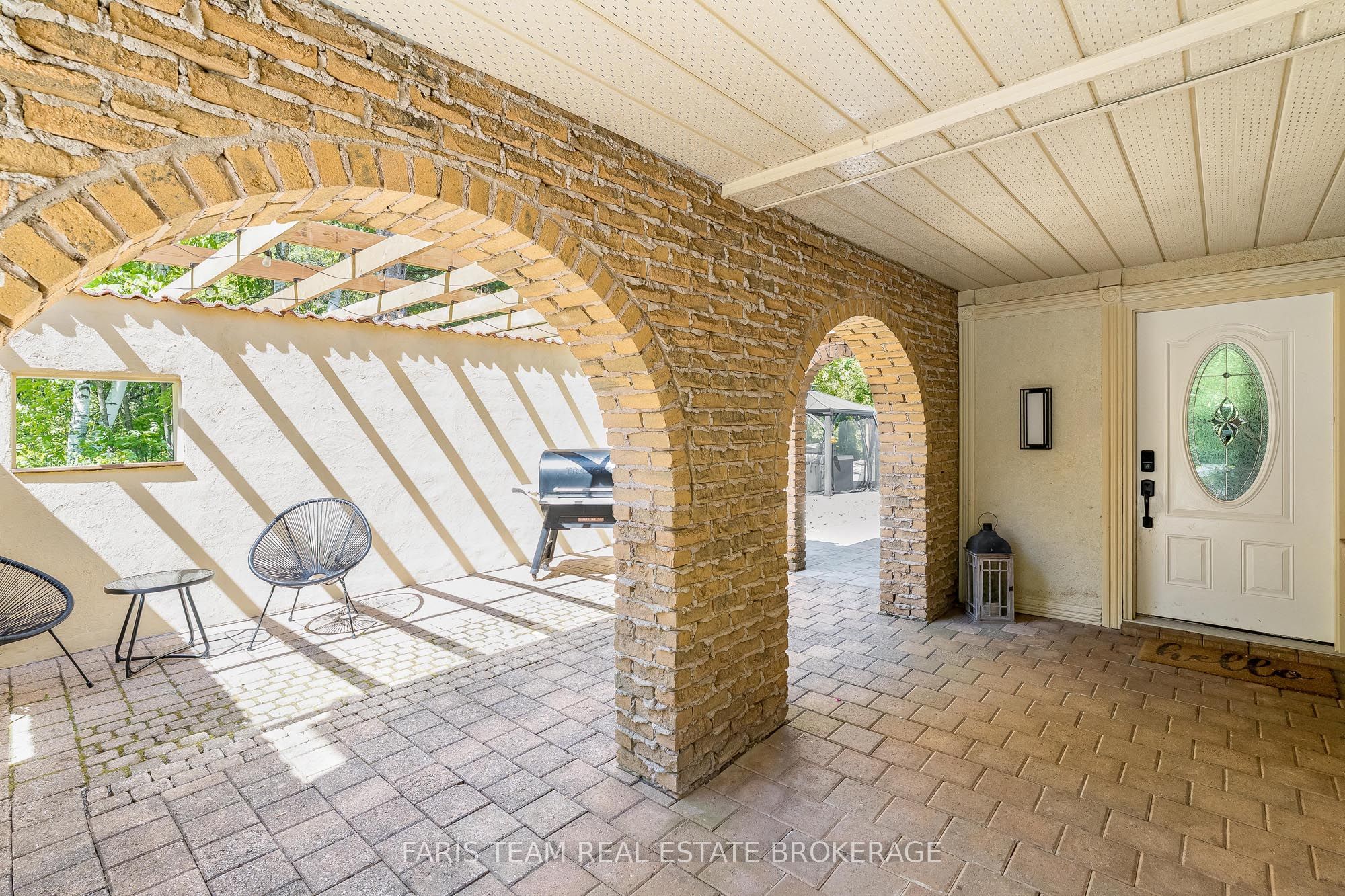 2087 Rumney Road Property Photo 8