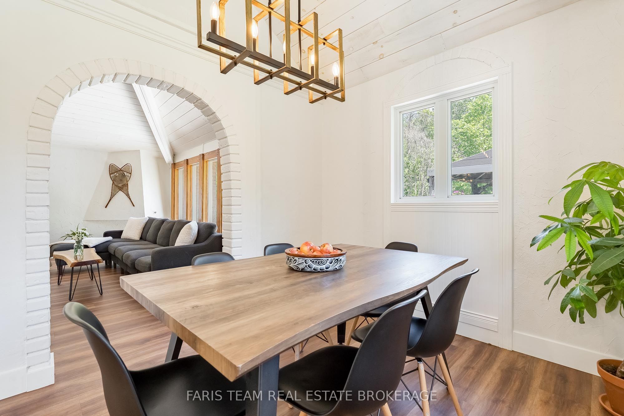2087 Rumney Road Property Photo 17