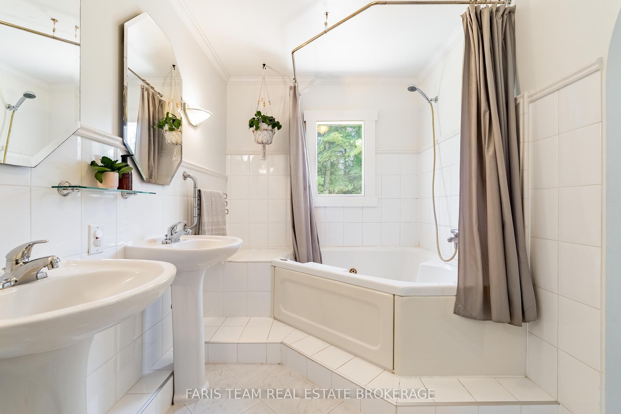 2087 Rumney Road Property Photo 26