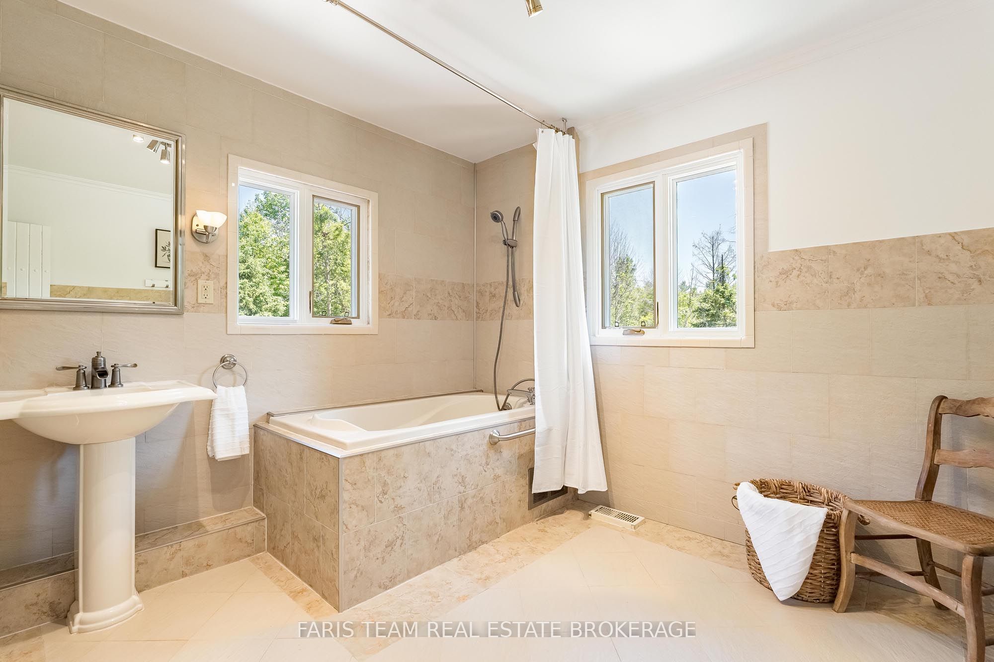 2087 Rumney Road Property Photo 30
