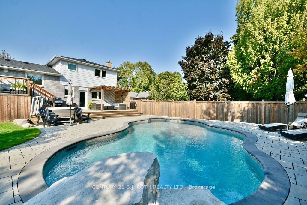 13 Clover Avenue Property Photo 43