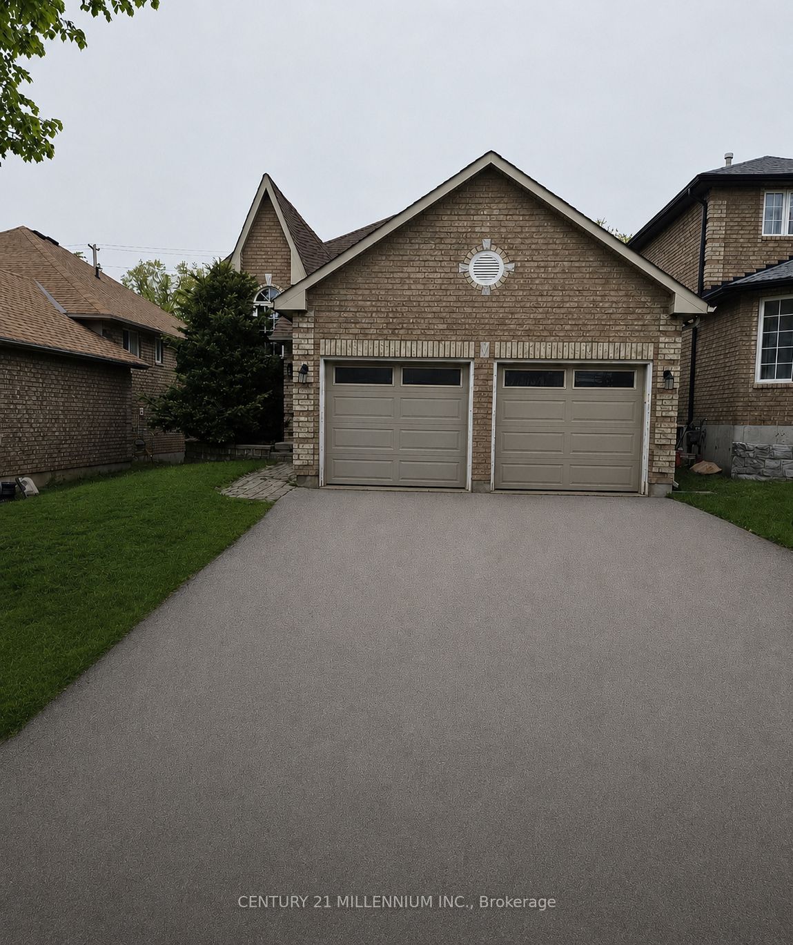 89 Masters Drive Property Photo 1