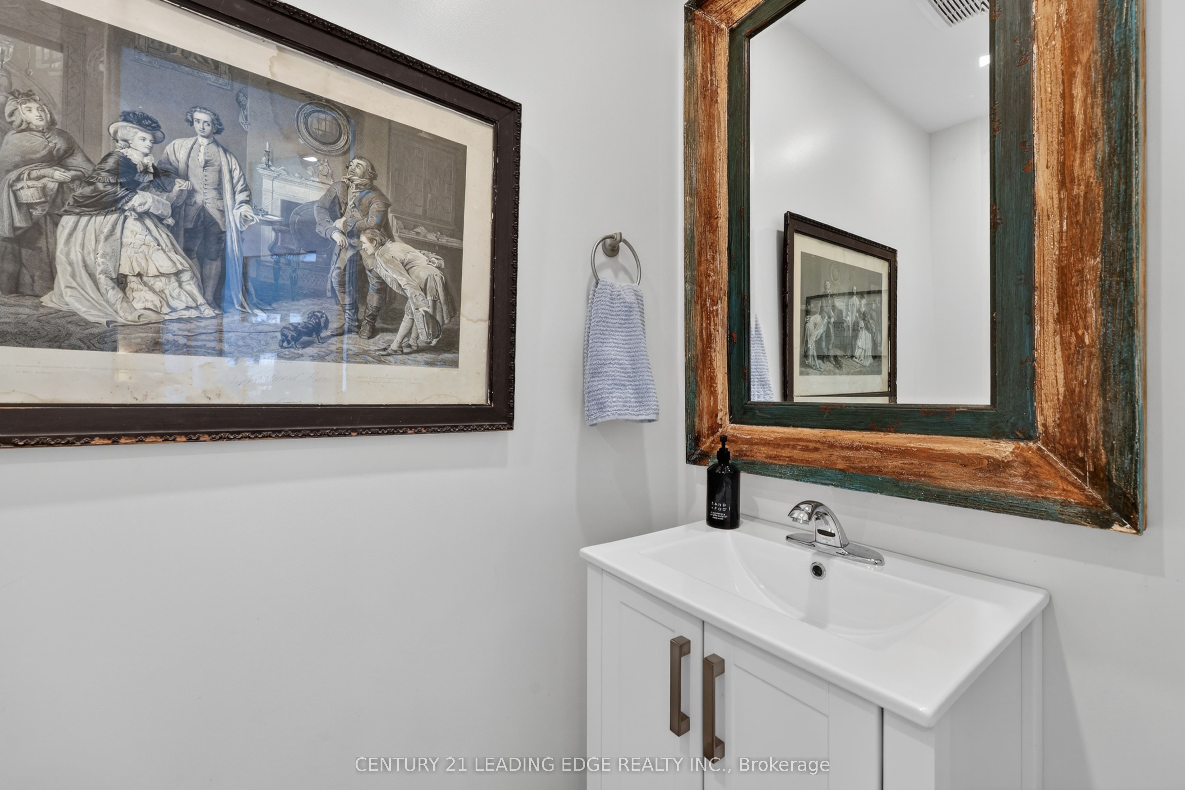 29 St. Clair Street Property Photo 19