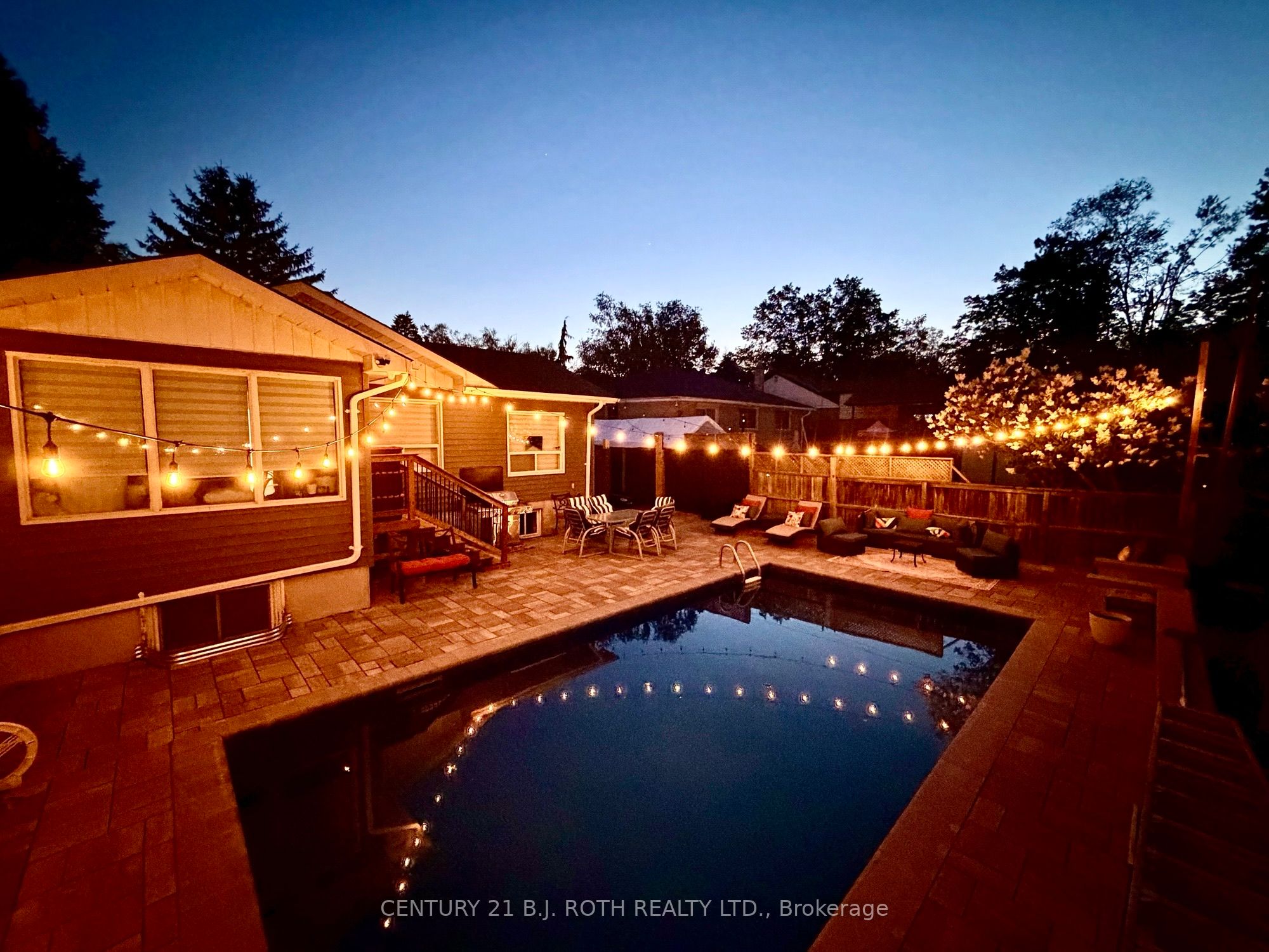 7 Wesley Street Property Photo 43