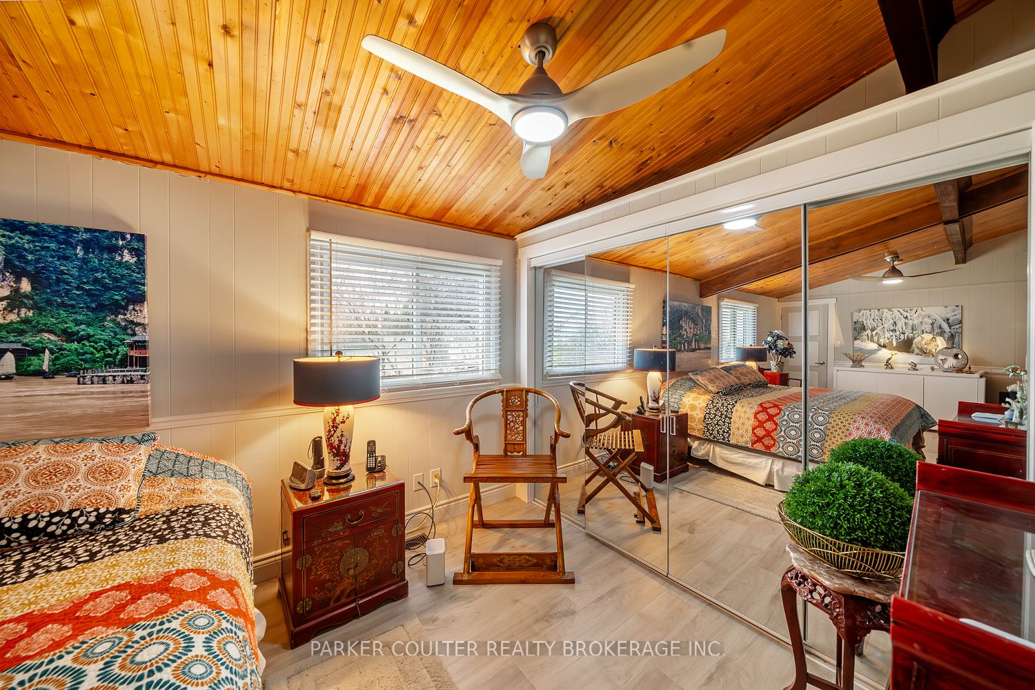 2238 Lakeshore Road E Property Photo 24