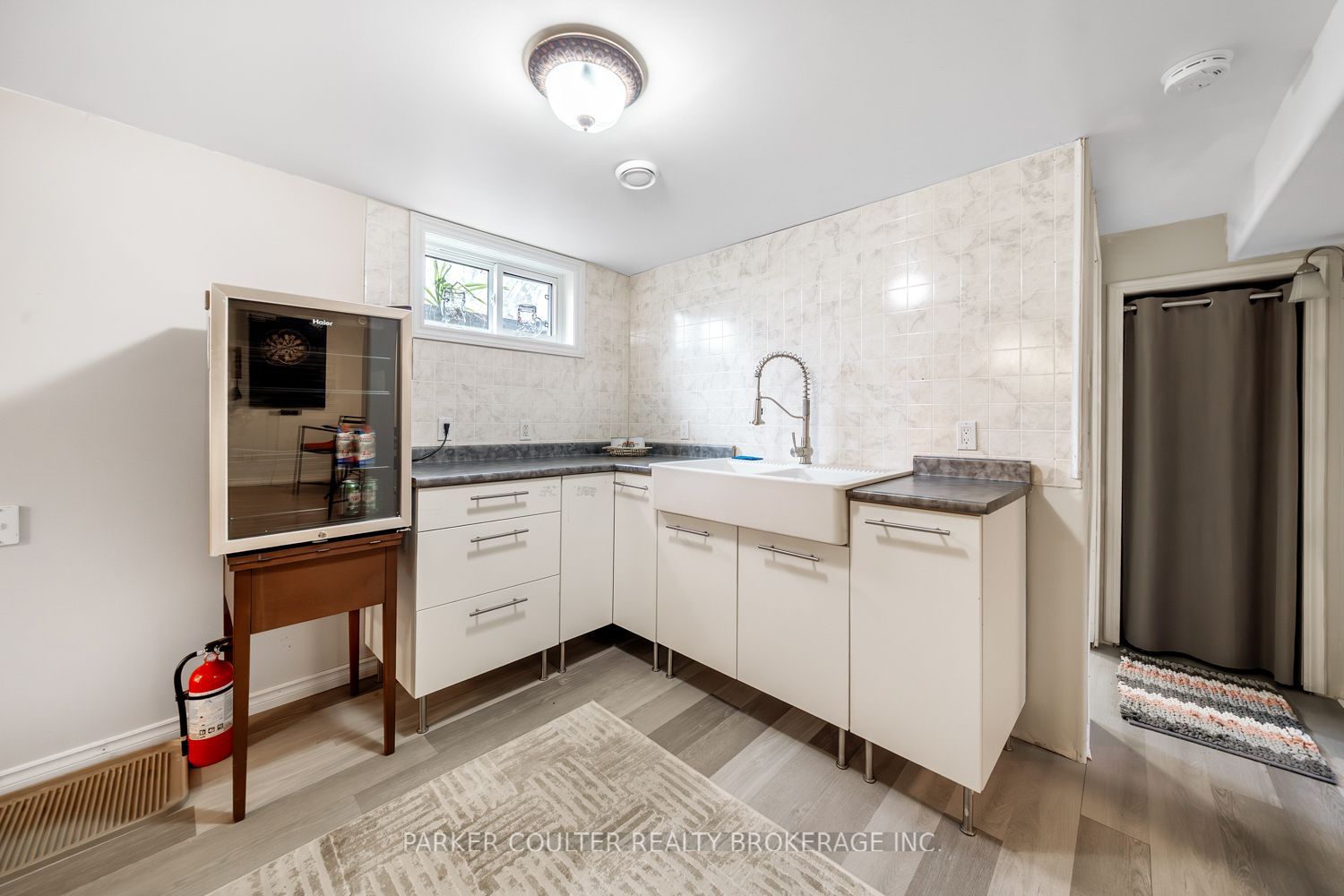 2238 Lakeshore Road E Property Photo 32