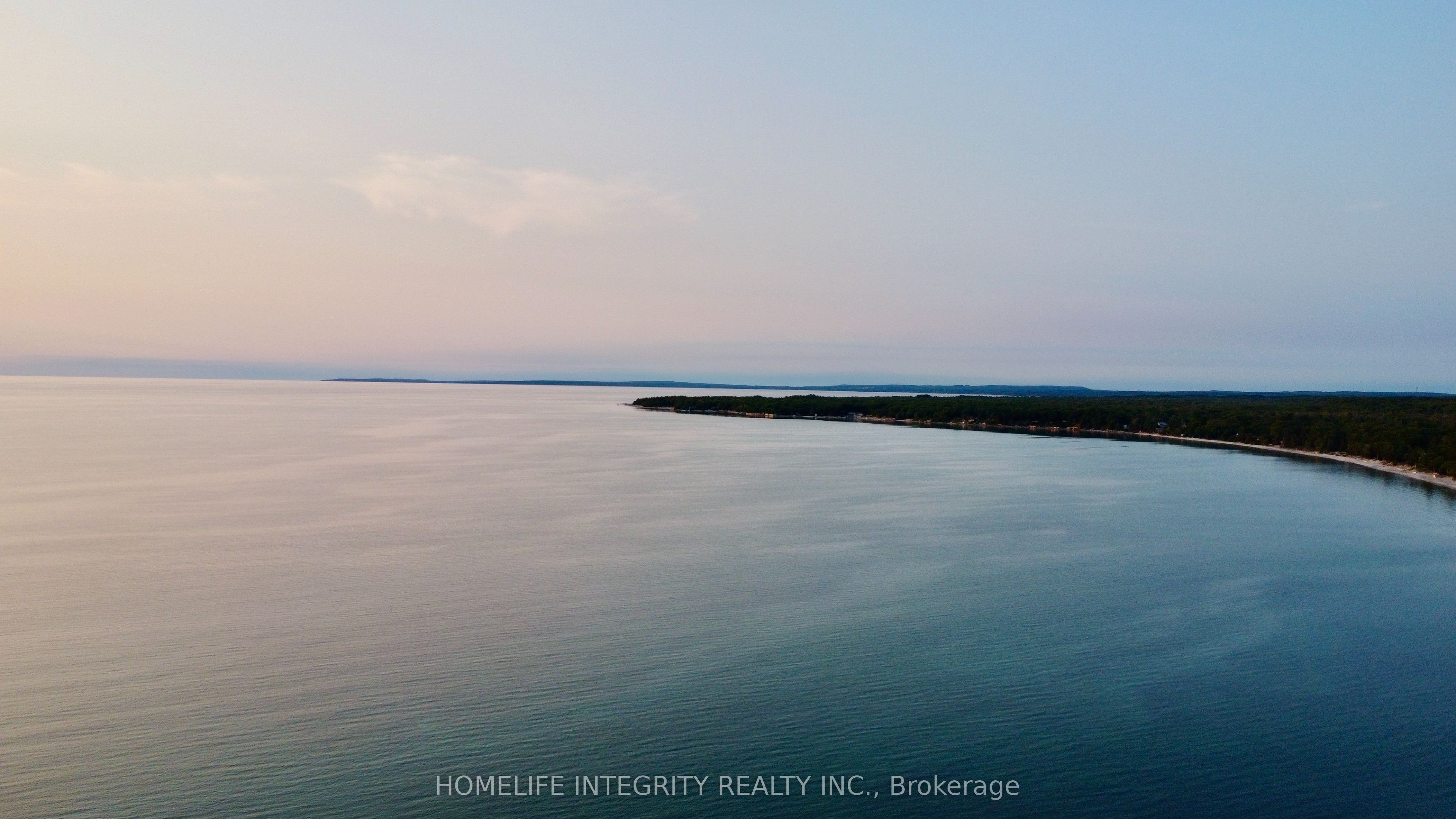 2197 Tiny Beaches Road S Property Photo 9
