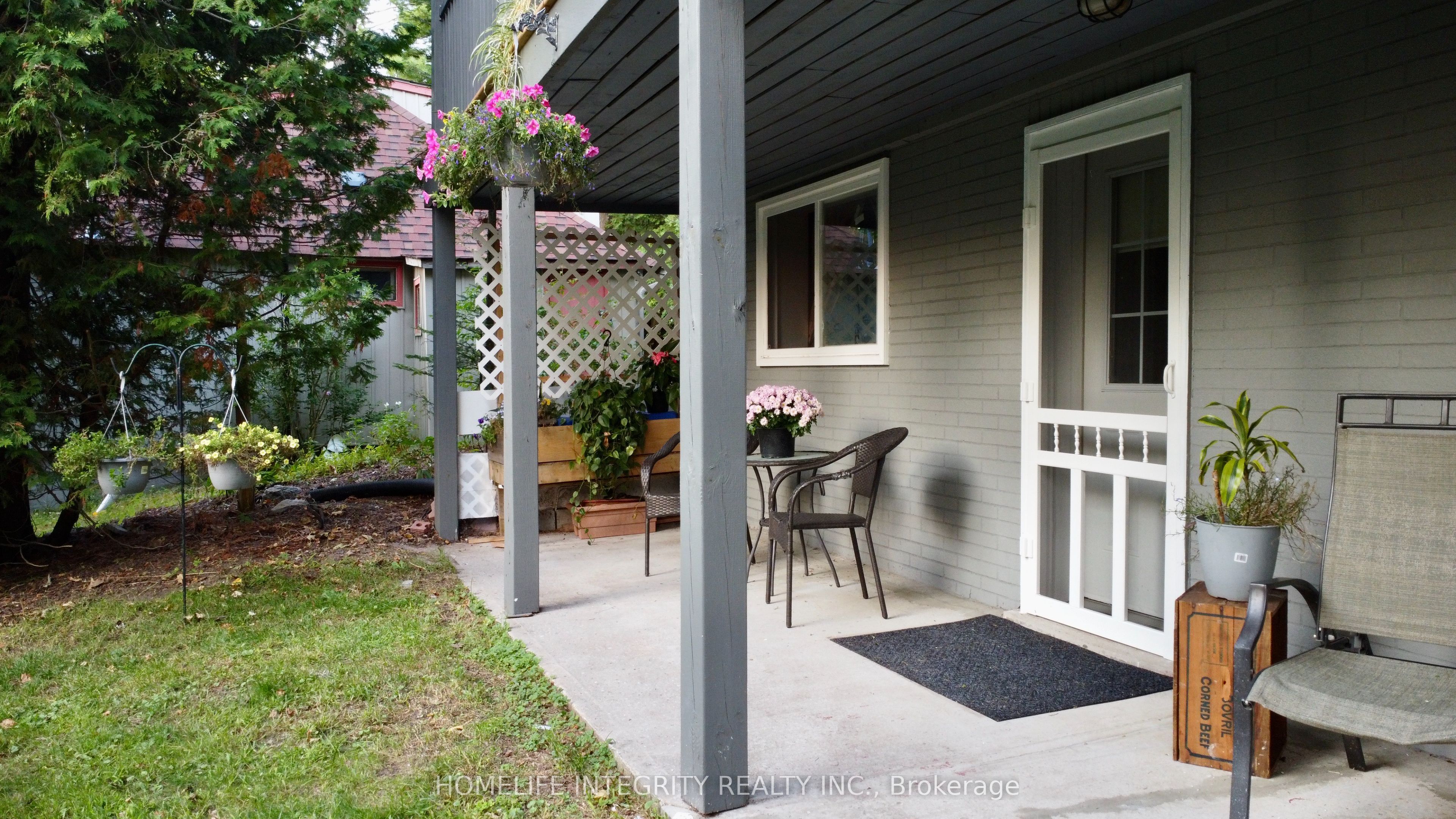 2197 Tiny Beaches Road S Property Photo 17