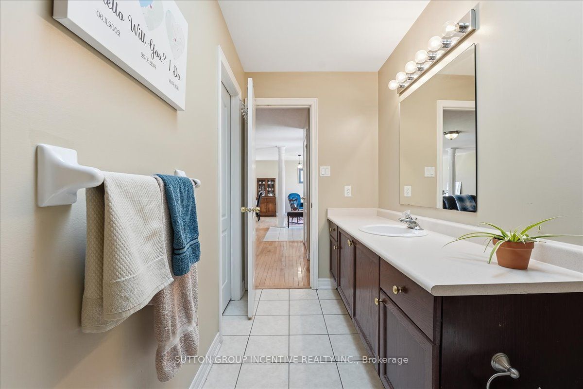 200 Cumming Drive Property Photo 20