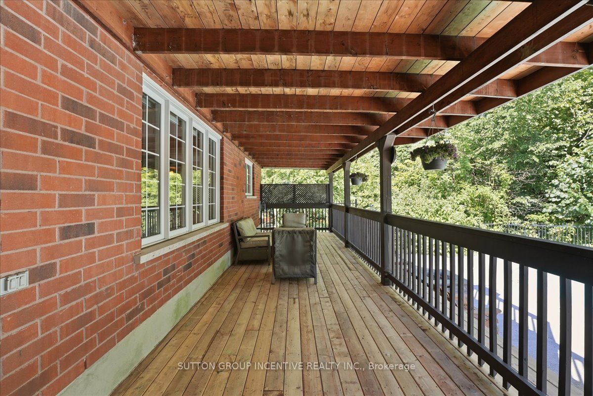 200 Cumming Drive Property Photo 43