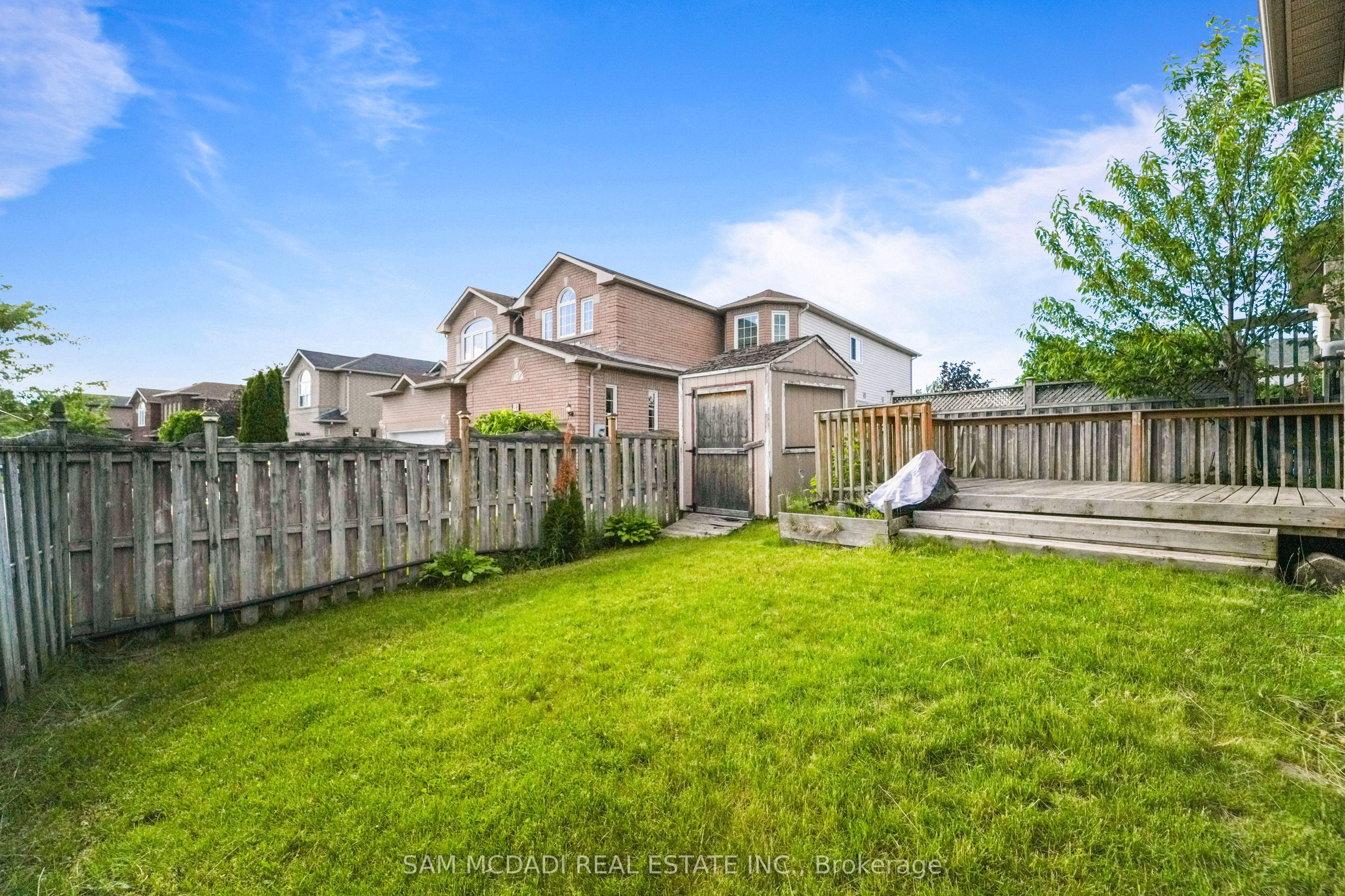 87 Rundle Crescent Property Photo 24