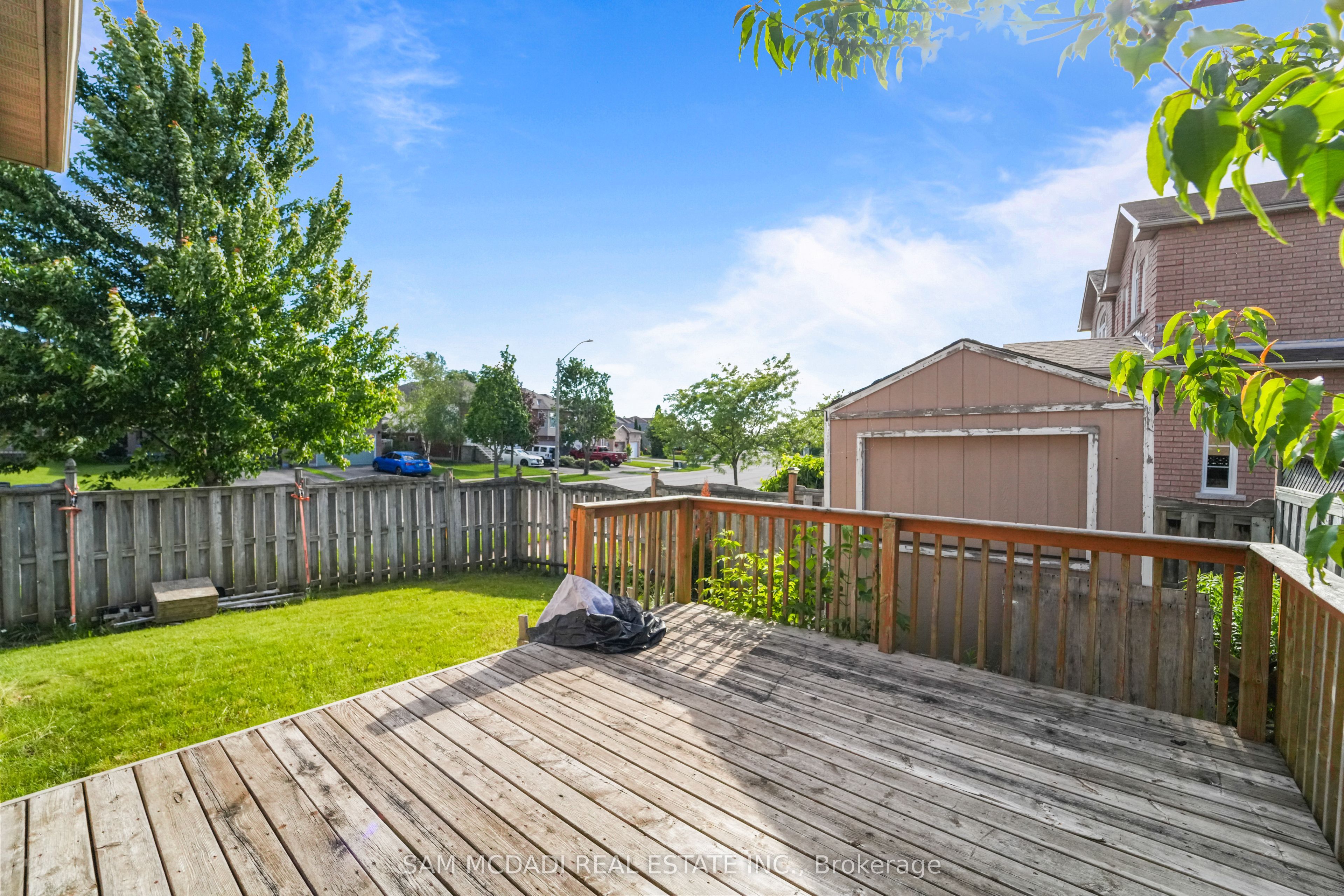 87 Rundle Crescent Property Photo 27